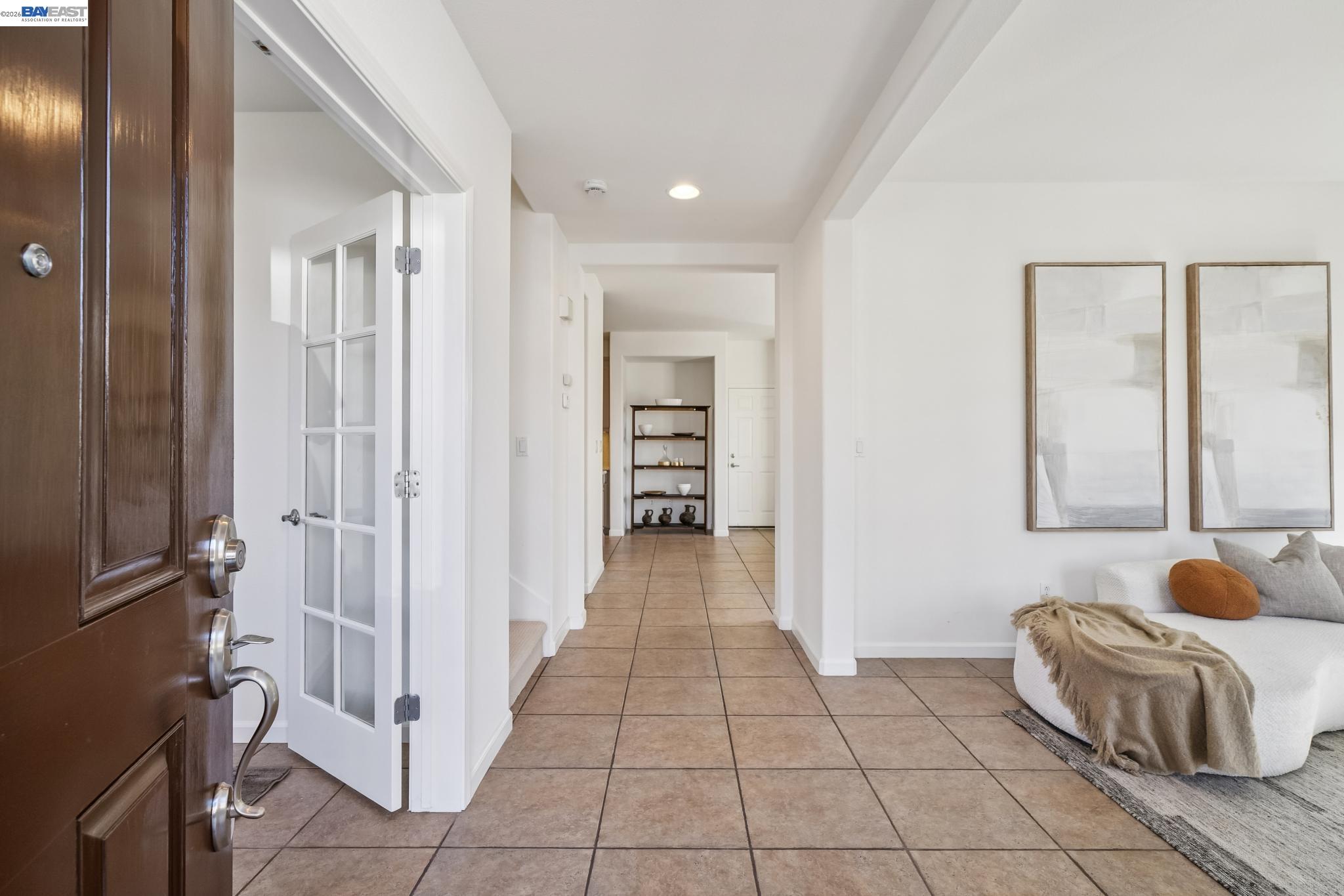 Detail Gallery Image 3 of 56 For 220 Hollister Avenue, Alameda,  CA 94501 - 3 Beds | 3 Baths