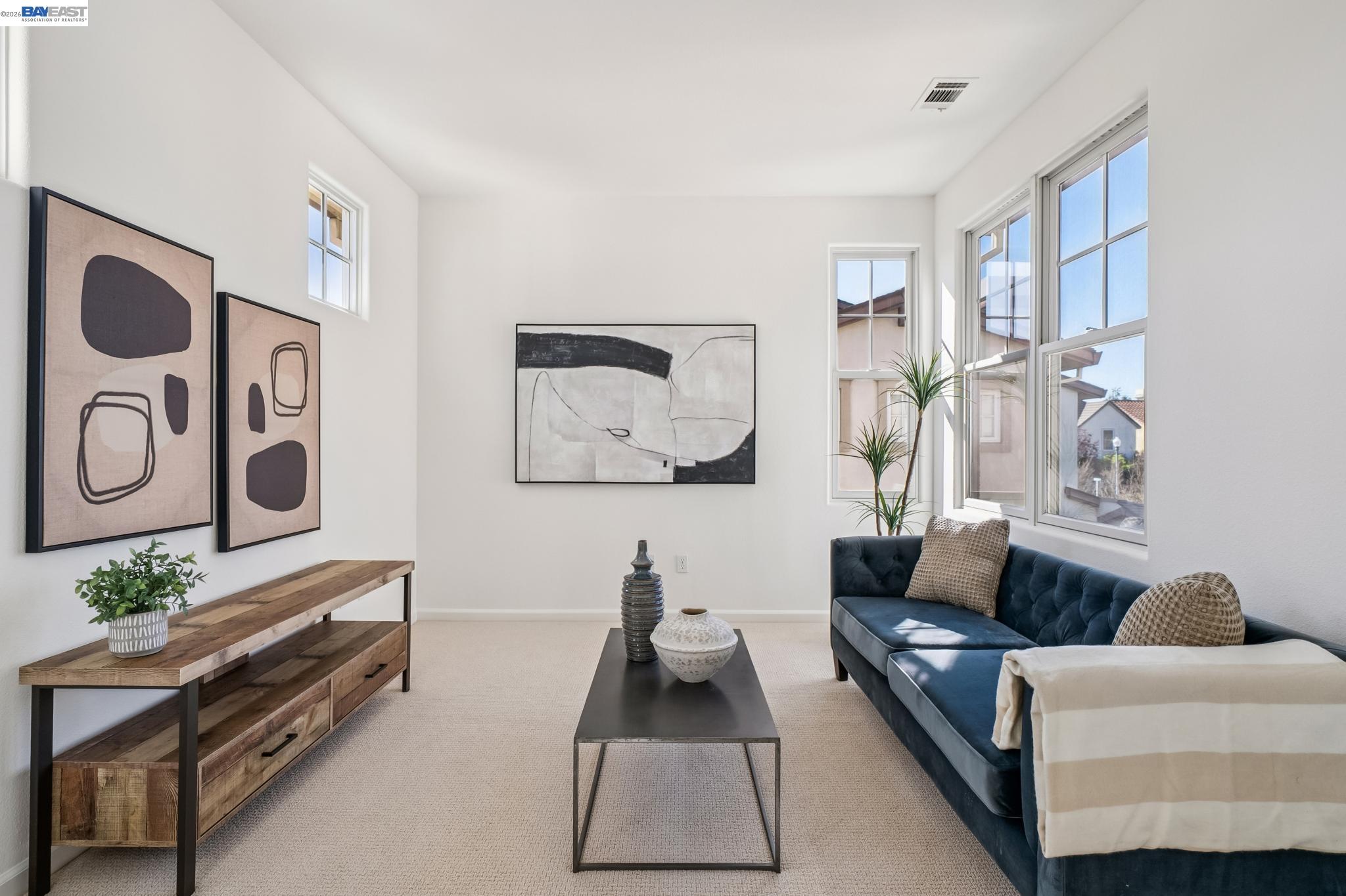 Detail Gallery Image 32 of 56 For 220 Hollister Avenue, Alameda,  CA 94501 - 3 Beds | 3 Baths