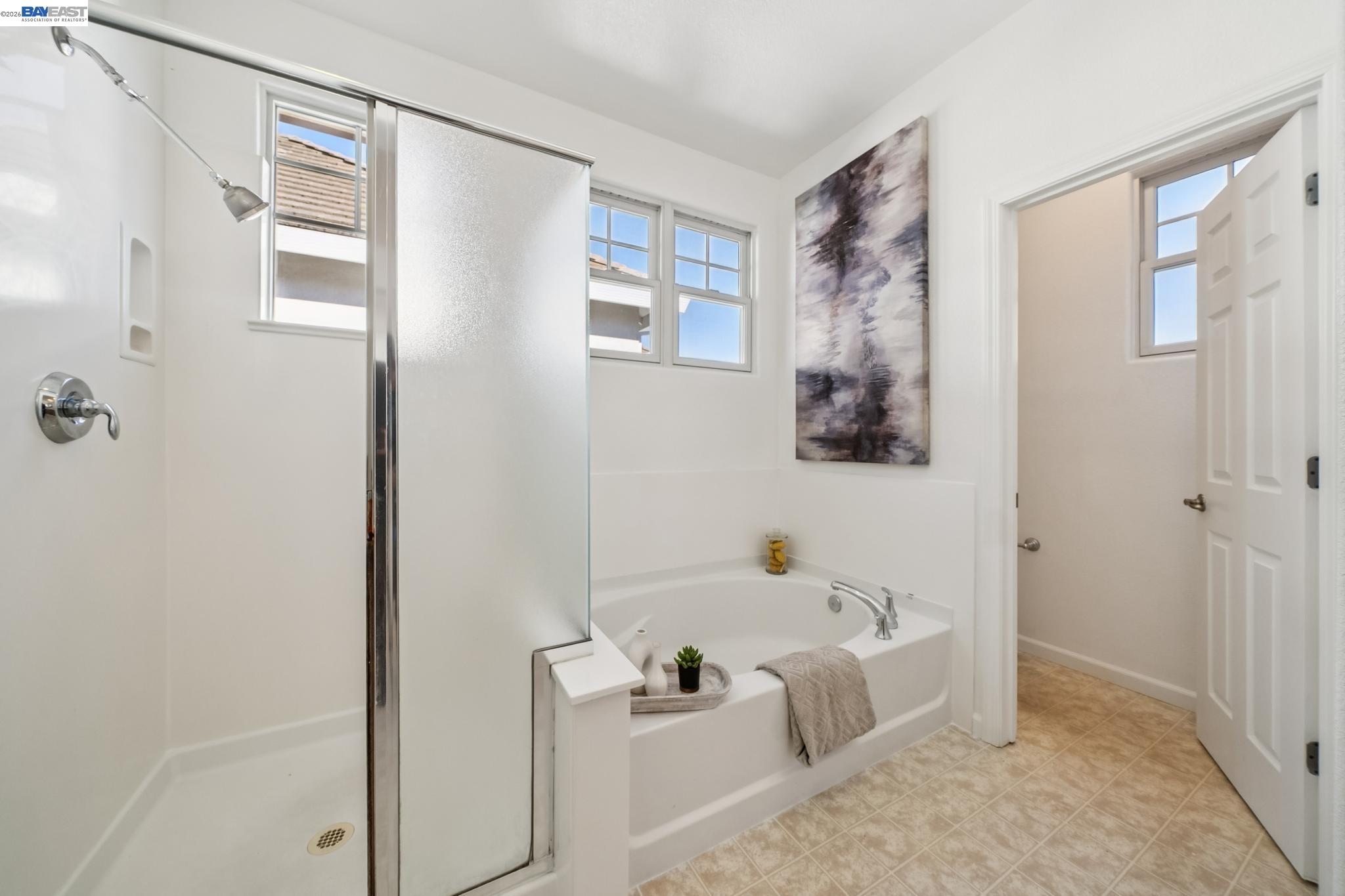 Detail Gallery Image 38 of 56 For 220 Hollister Avenue, Alameda,  CA 94501 - 3 Beds | 3 Baths