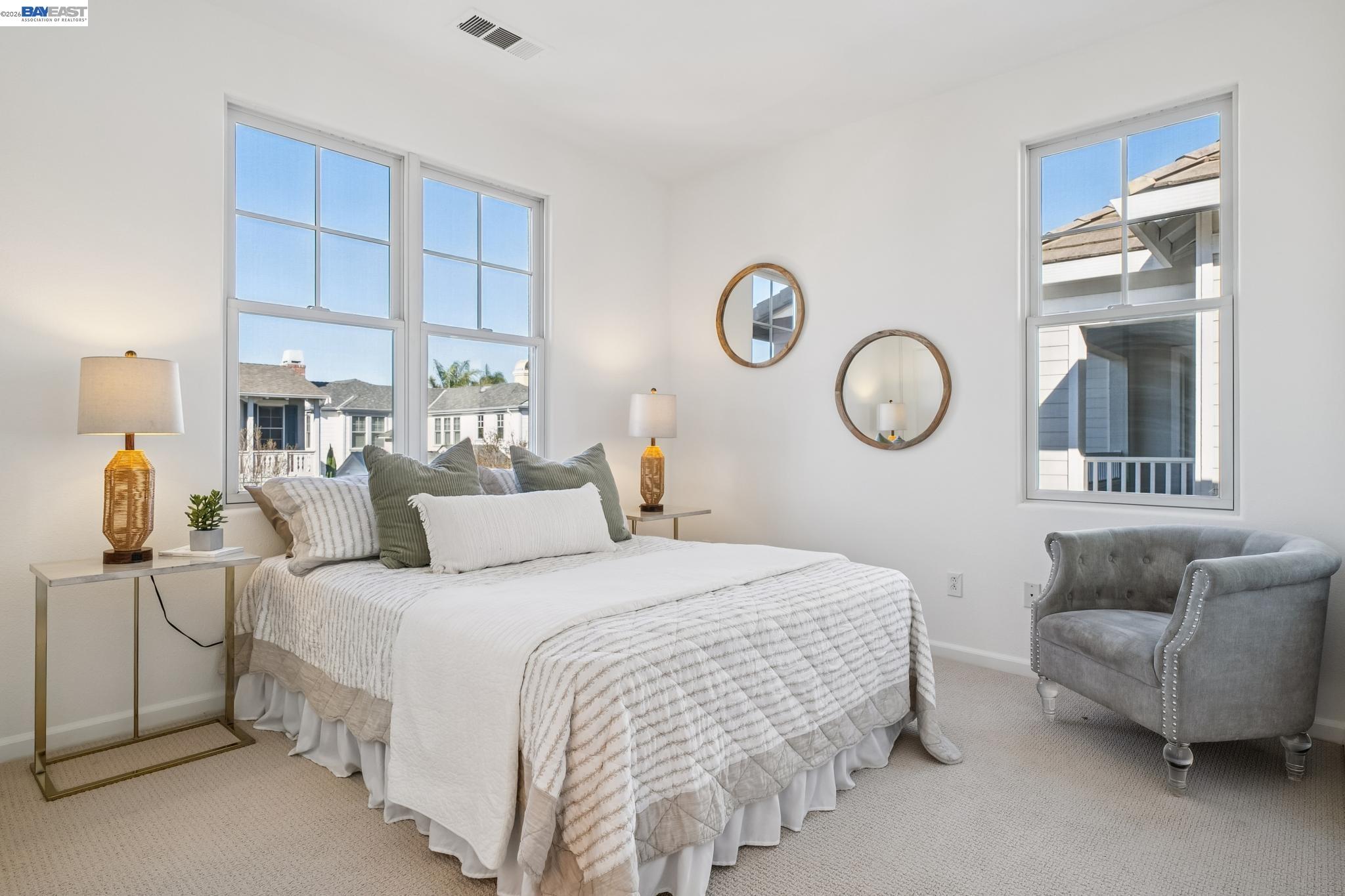 Detail Gallery Image 41 of 56 For 220 Hollister Avenue, Alameda,  CA 94501 - 3 Beds | 3 Baths