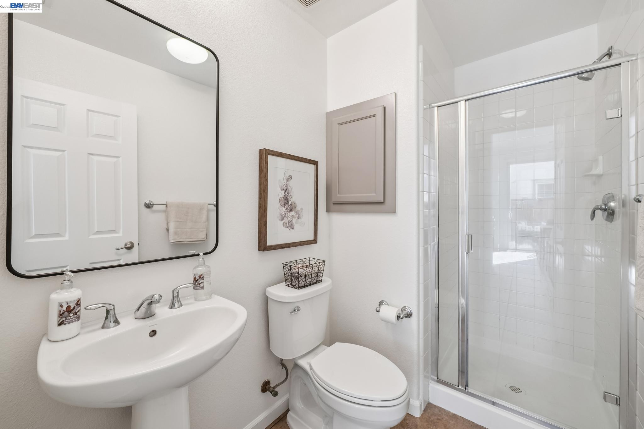 Detail Gallery Image 47 of 56 For 220 Hollister Avenue, Alameda,  CA 94501 - 3 Beds | 3 Baths