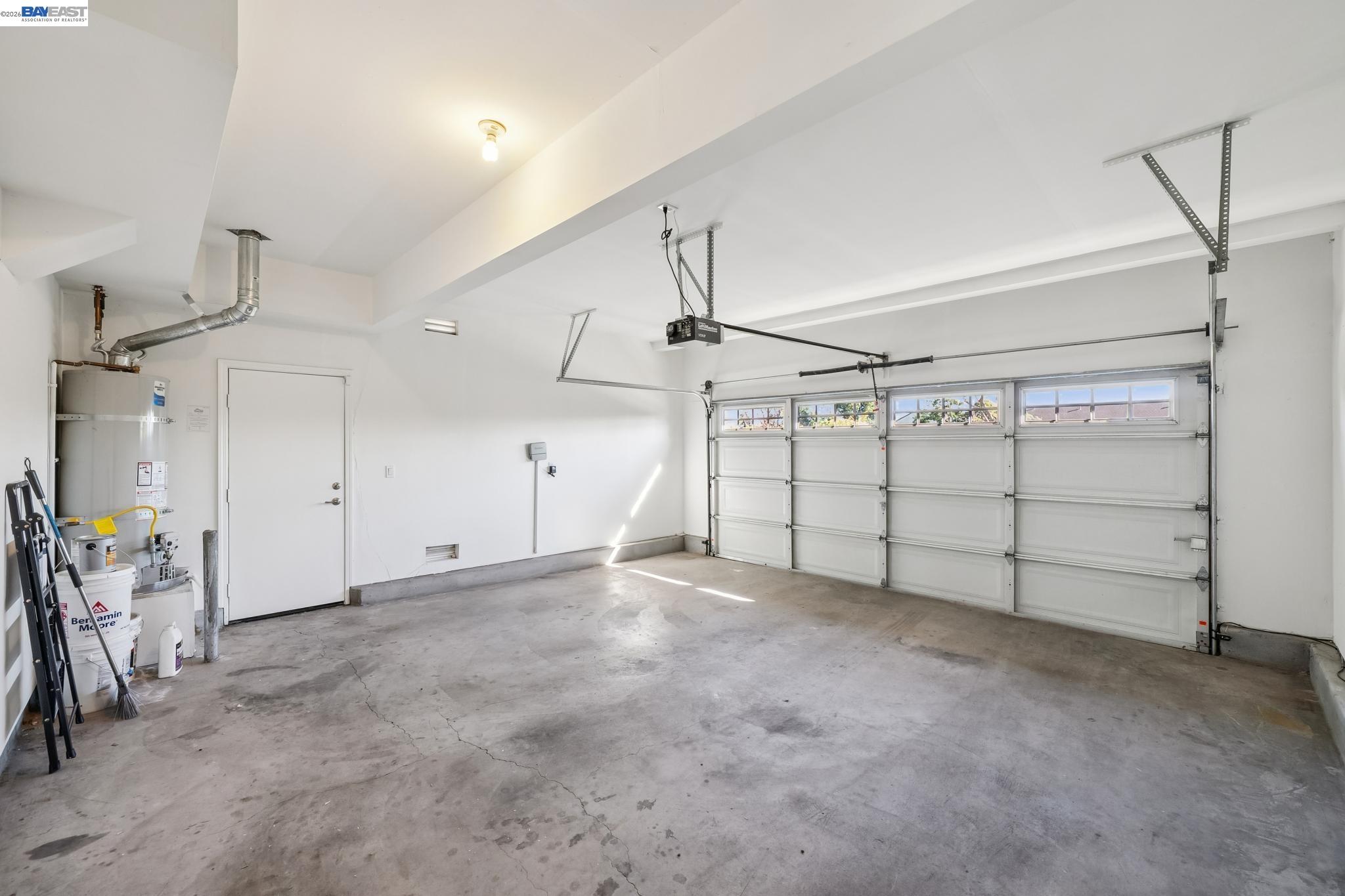 Detail Gallery Image 48 of 56 For 220 Hollister Avenue, Alameda,  CA 94501 - 3 Beds | 3 Baths