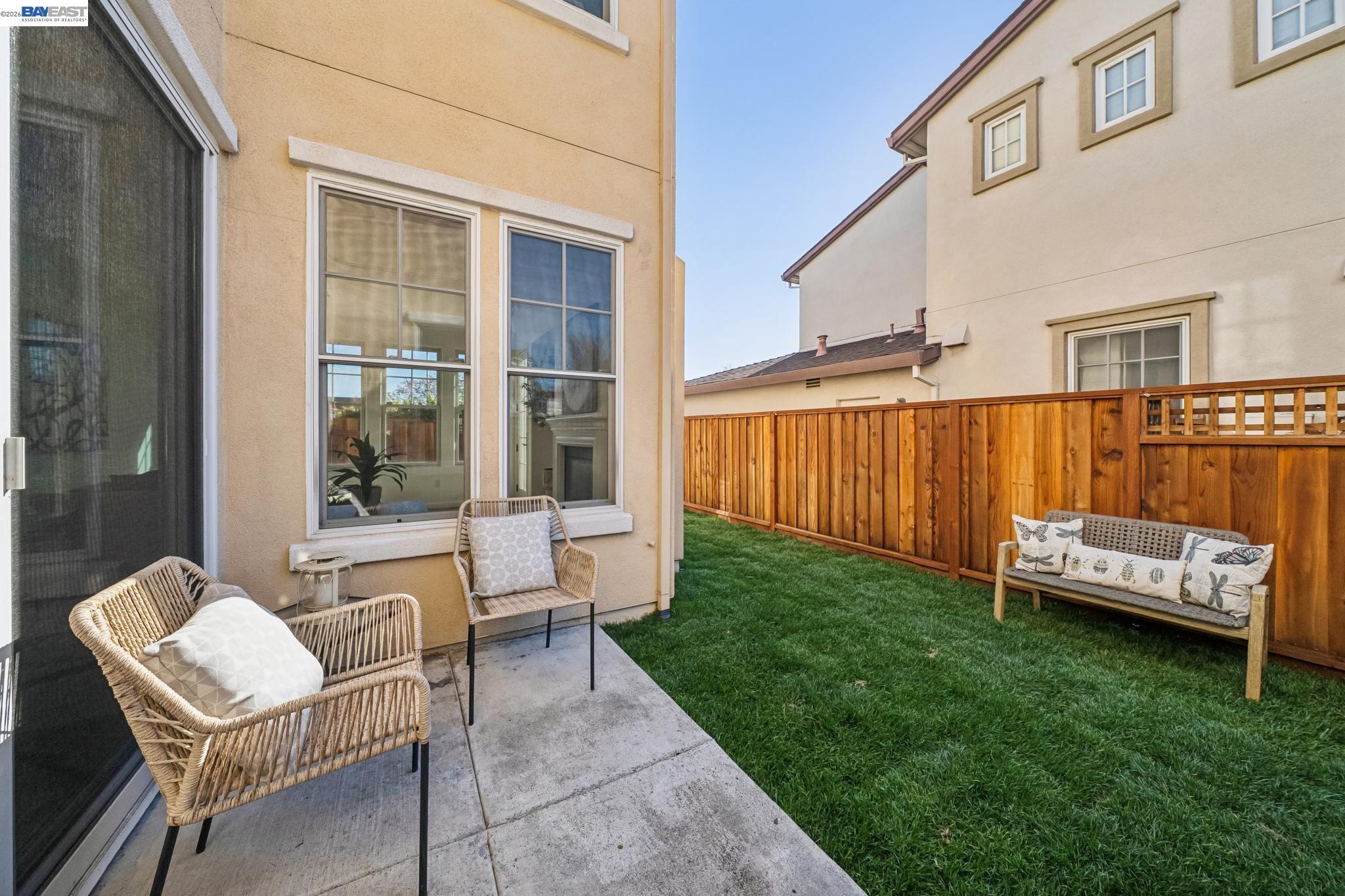 Detail Gallery Image 50 of 56 For 220 Hollister Avenue, Alameda,  CA 94501 - 3 Beds | 3 Baths