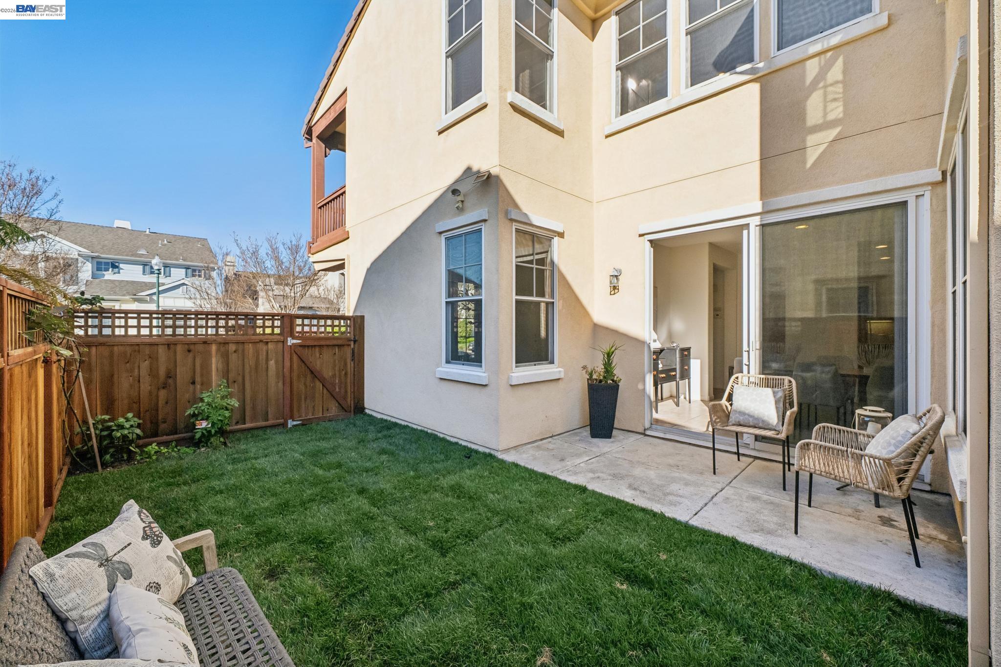 Detail Gallery Image 51 of 56 For 220 Hollister Avenue, Alameda,  CA 94501 - 3 Beds | 3 Baths