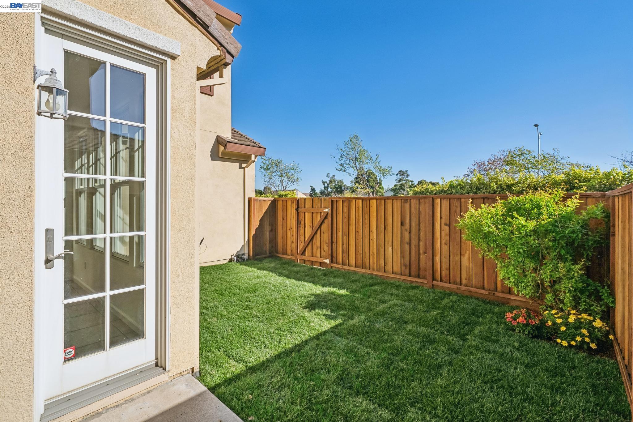 Detail Gallery Image 54 of 56 For 220 Hollister Avenue, Alameda,  CA 94501 - 3 Beds | 3 Baths