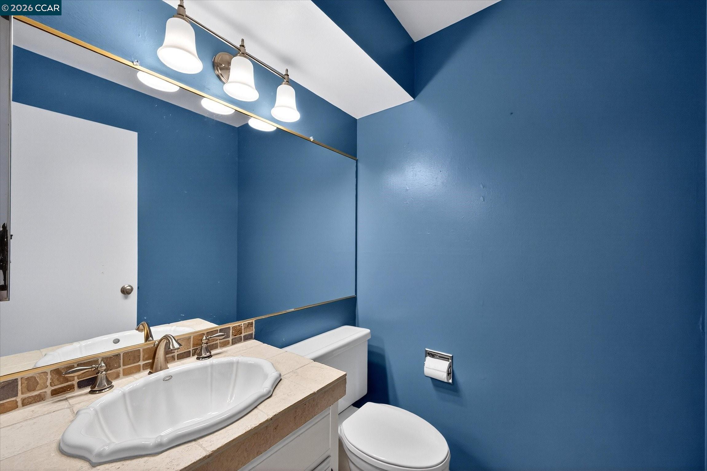 Detail Gallery Image 14 of 24 For 1736 Saint Andrews Dr, Moraga,  CA 94556 - 2 Beds | 2/1 Baths