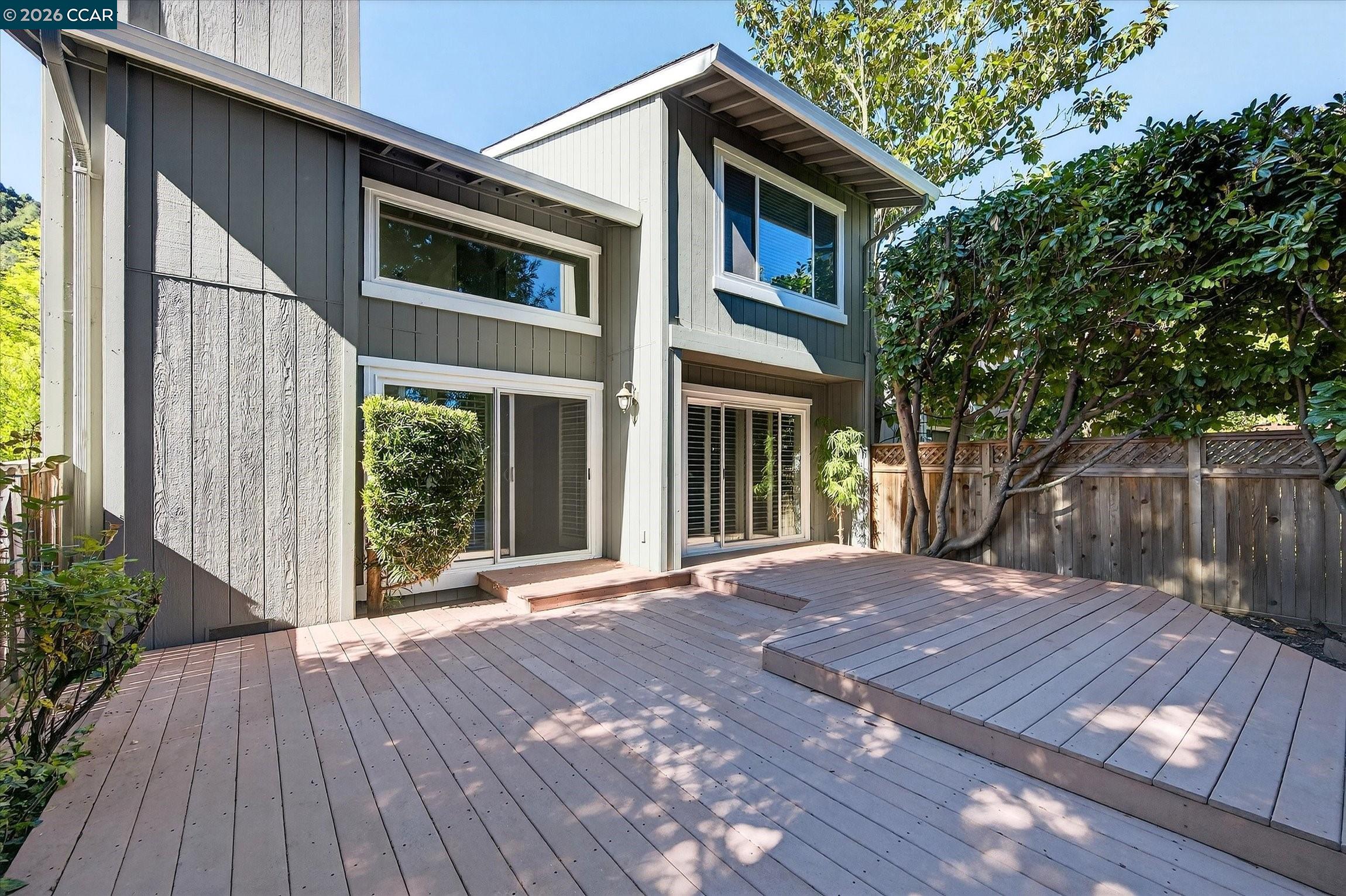 Detail Gallery Image 23 of 24 For 1736 Saint Andrews Dr, Moraga,  CA 94556 - 2 Beds | 2/1 Baths