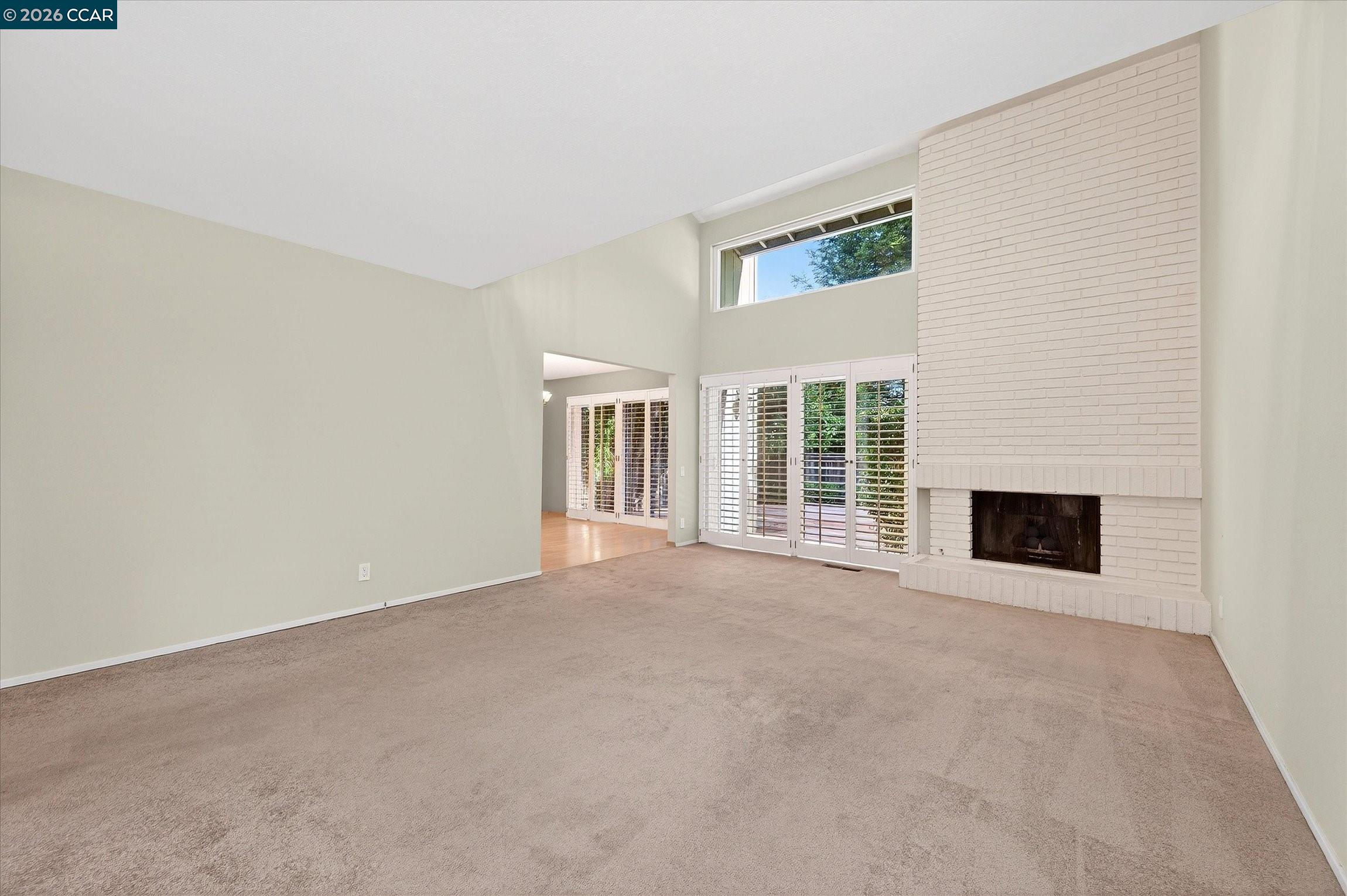 Detail Gallery Image 8 of 24 For 1736 Saint Andrews Dr, Moraga,  CA 94556 - 2 Beds | 2/1 Baths