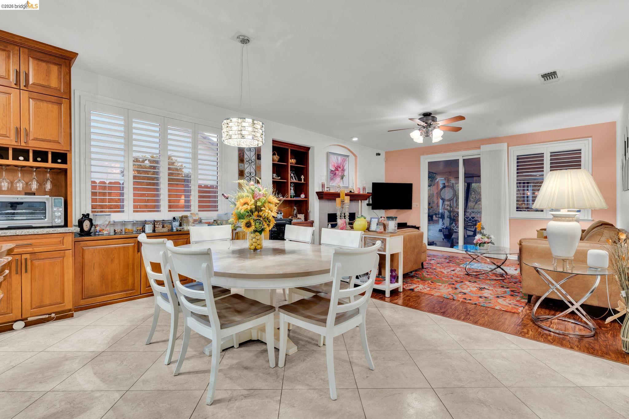 Detail Gallery Image 27 of 54 For 1653 Observation Ct, Antioch,  CA 94531 - 5 Beds | 3 Baths