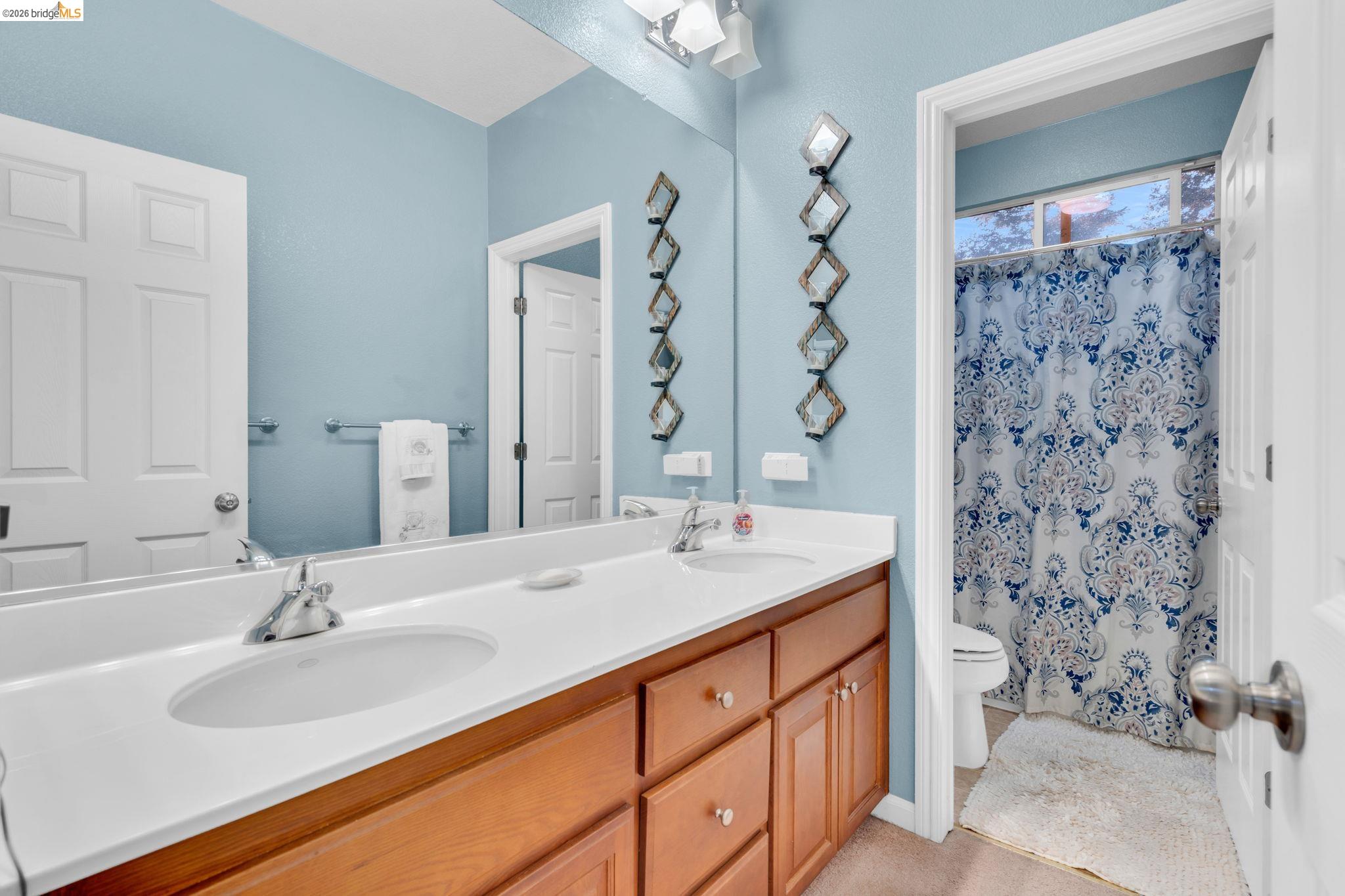 Detail Gallery Image 41 of 54 For 1653 Observation Ct, Antioch,  CA 94531 - 5 Beds | 3 Baths