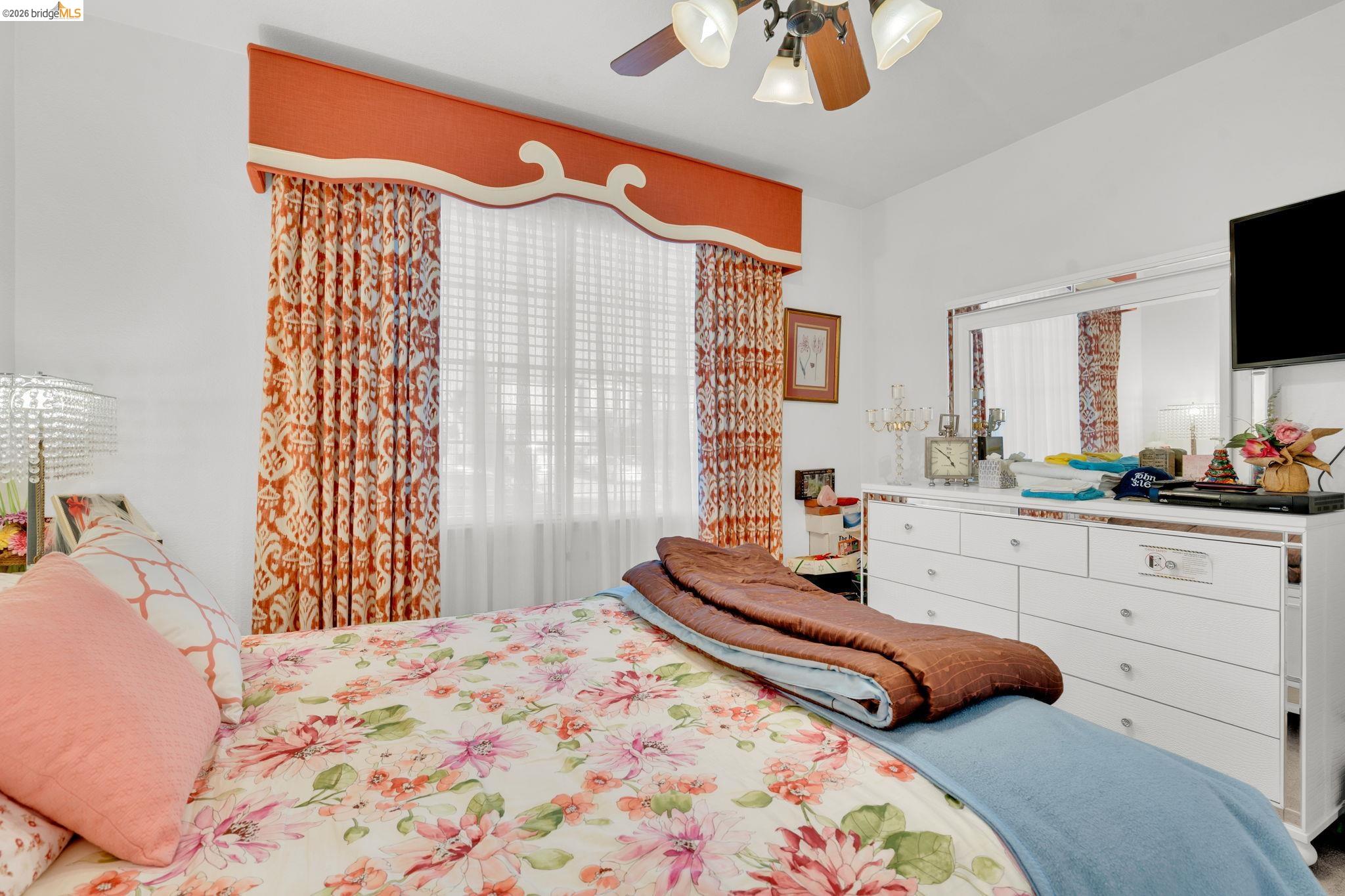 Detail Gallery Image 10 of 54 For 1653 Observation Ct, Antioch,  CA 94531 - 5 Beds | 3 Baths