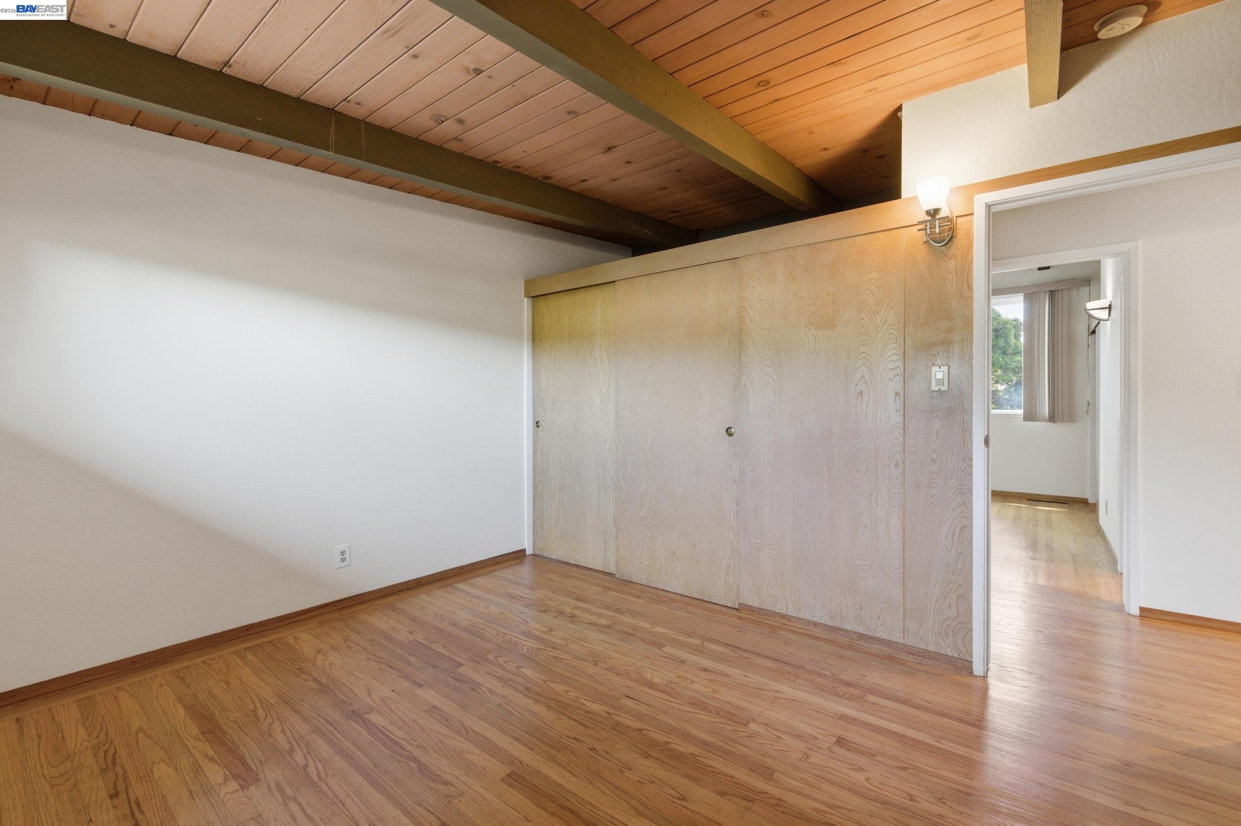 Detail Gallery Image 20 of 50 For 18602 Center St, Castro Valley,  CA 94546 - 3 Beds | 2 Baths