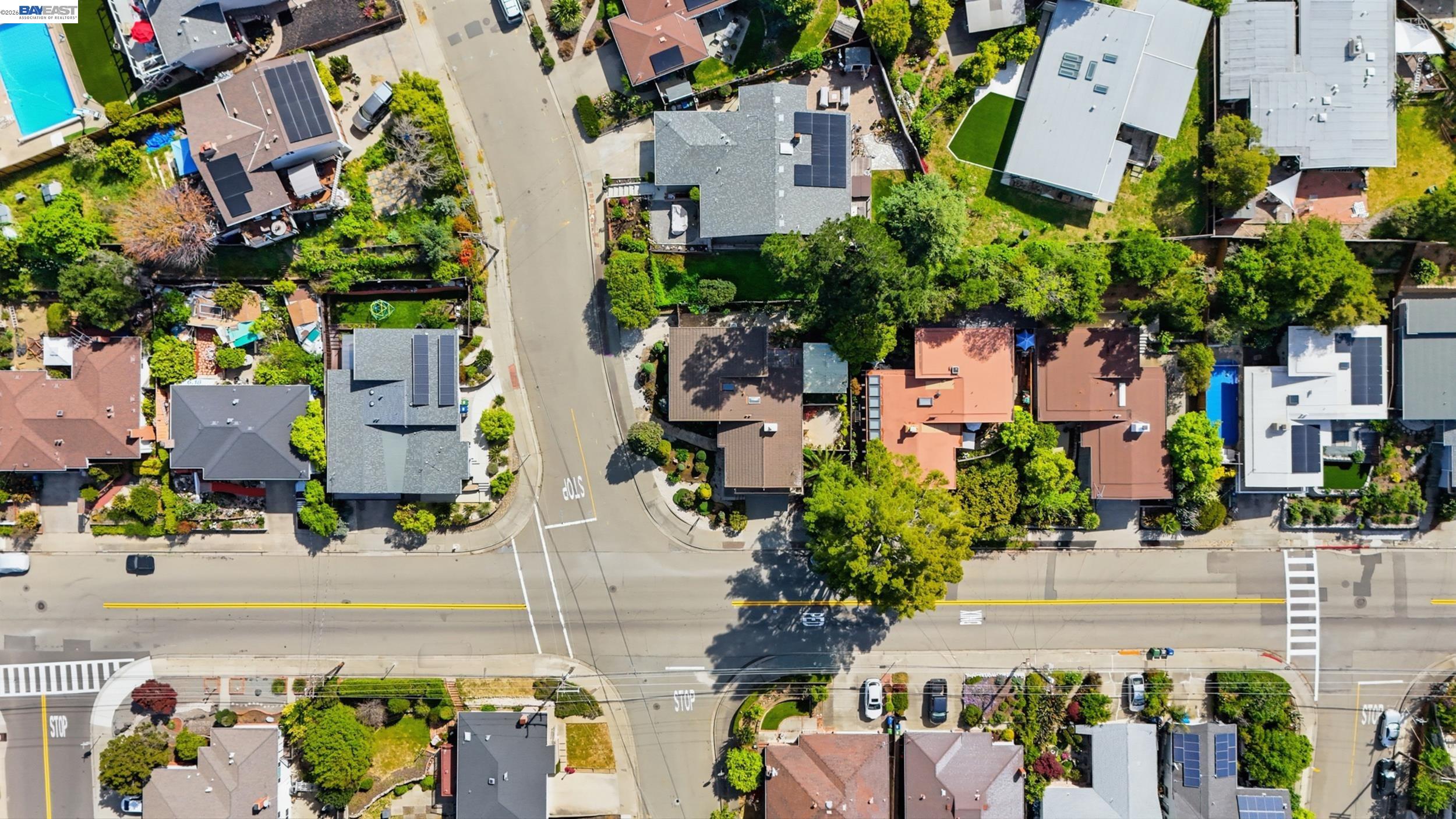 Detail Gallery Image 43 of 50 For 18602 Center St, Castro Valley,  CA 94546 - 3 Beds | 2 Baths
