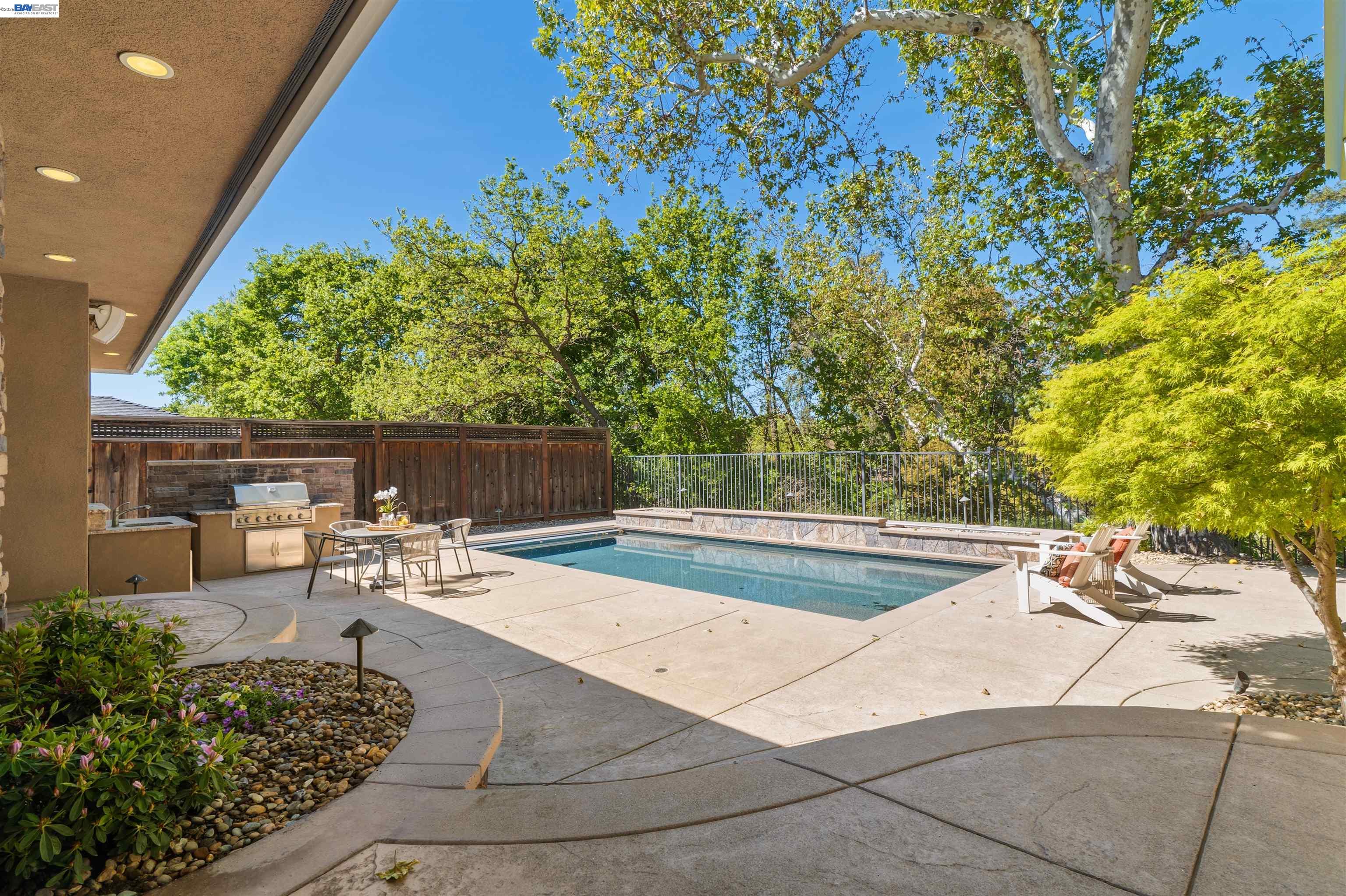 Detail Gallery Image 35 of 47 For 4071 Walnut Dr, Pleasanton,  CA 94566 - 3 Beds | 2/1 Baths