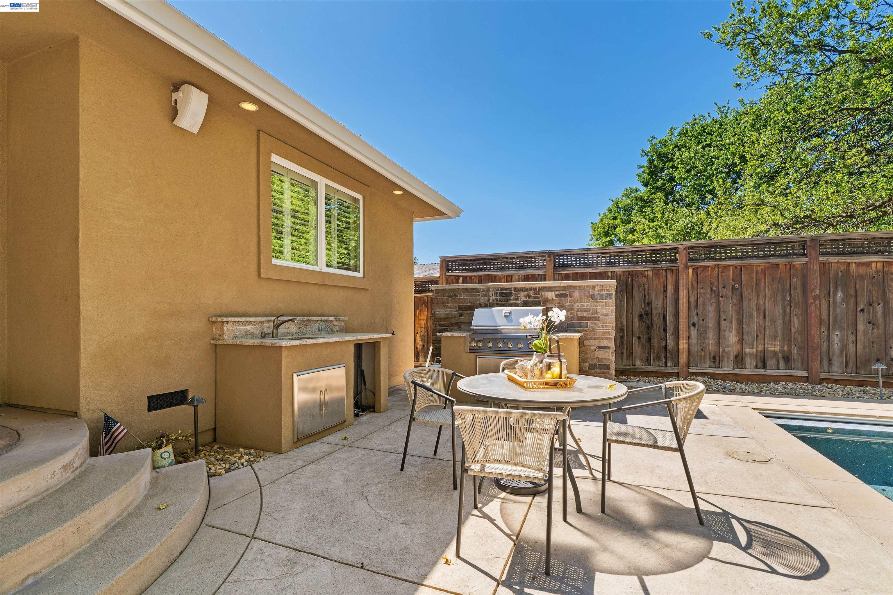 Detail Gallery Image 36 of 47 For 4071 Walnut Dr, Pleasanton,  CA 94566 - 3 Beds | 2/1 Baths