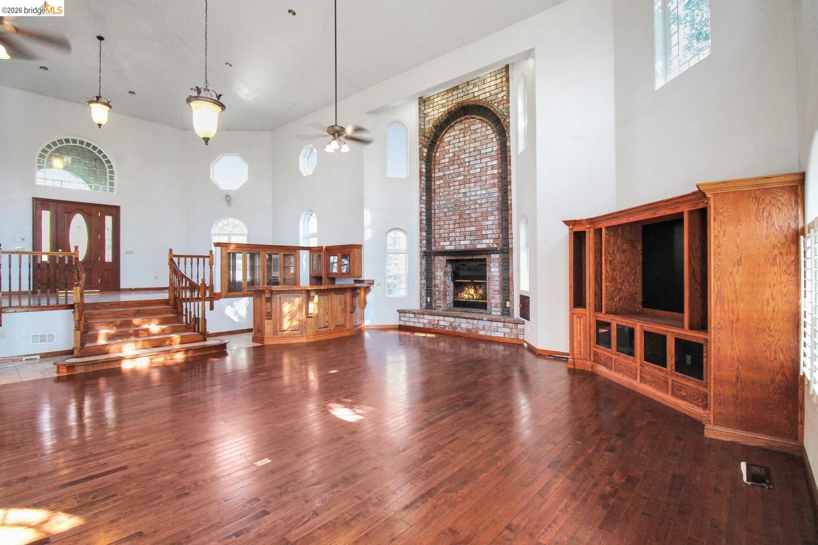 Detail Gallery Image 3 of 35 For 23955 Cedar Hill, Twain Harte,  CA 95383 - 6 Beds | 7 Baths