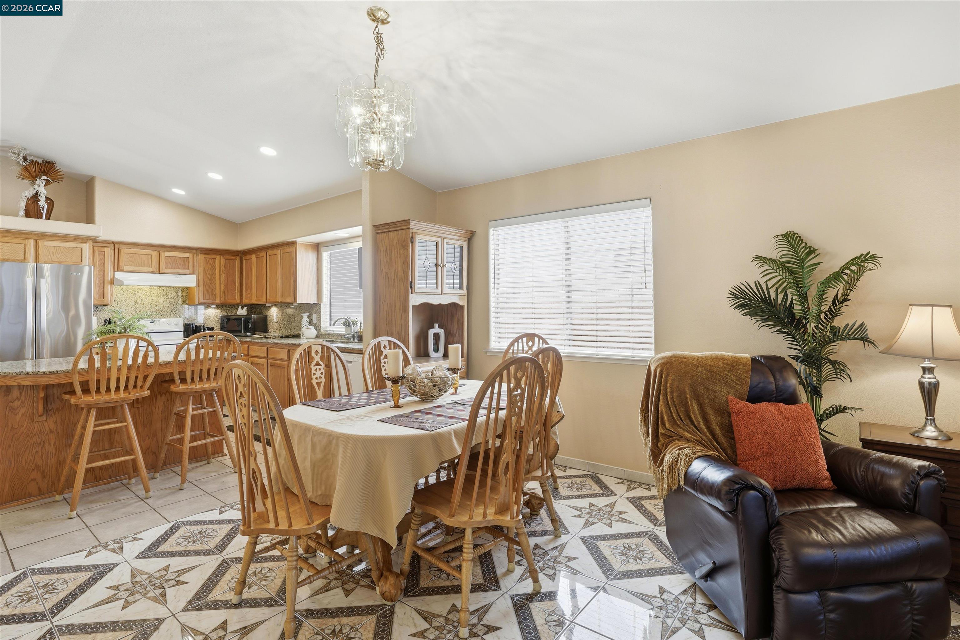 Detail Gallery Image 17 of 36 For 5640 N Wheeler Ave, Fresno,  CA 93722 - 4 Beds | 2 Baths