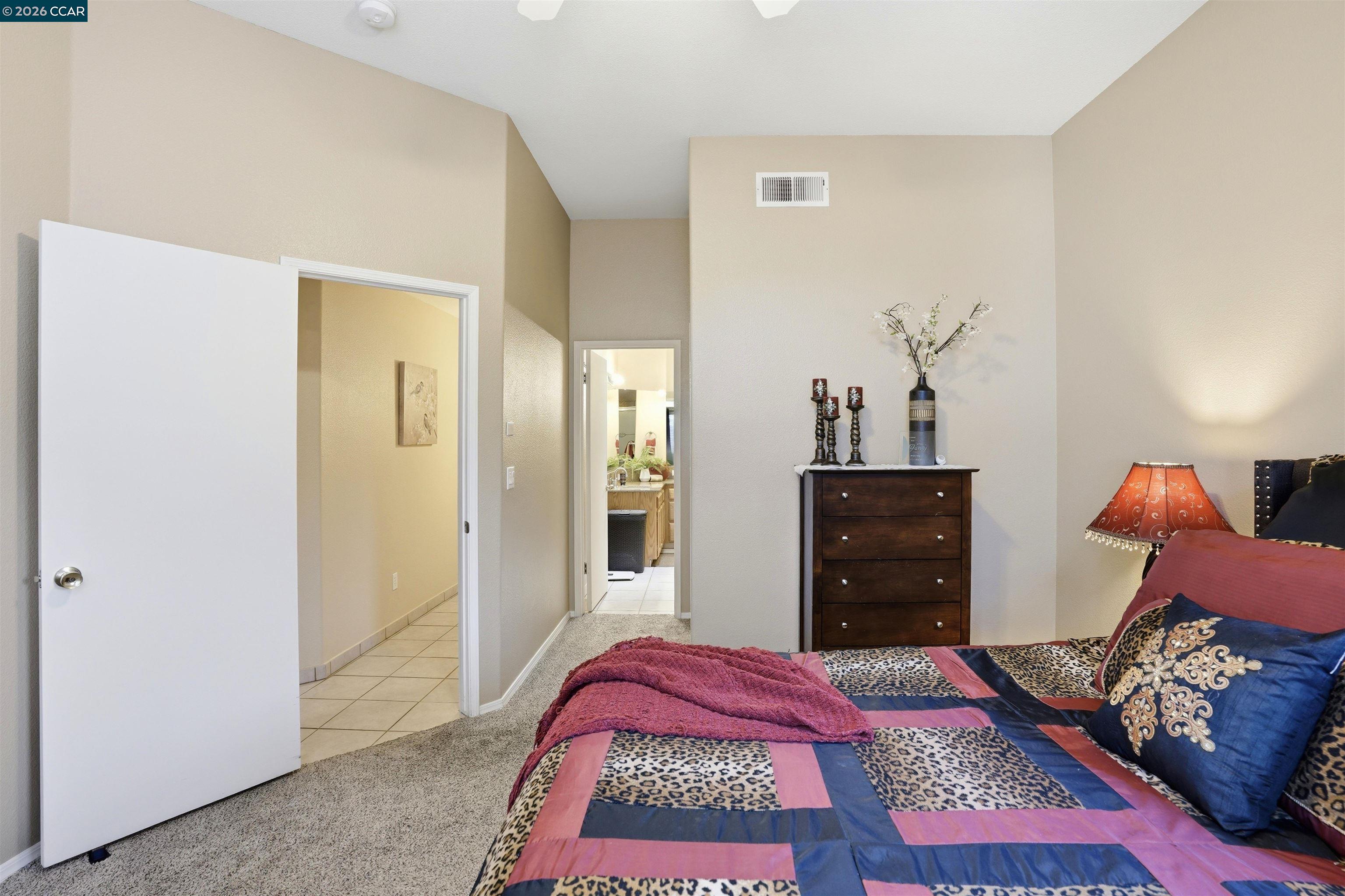 Detail Gallery Image 20 of 36 For 5640 N Wheeler Ave, Fresno,  CA 93722 - 4 Beds | 2 Baths