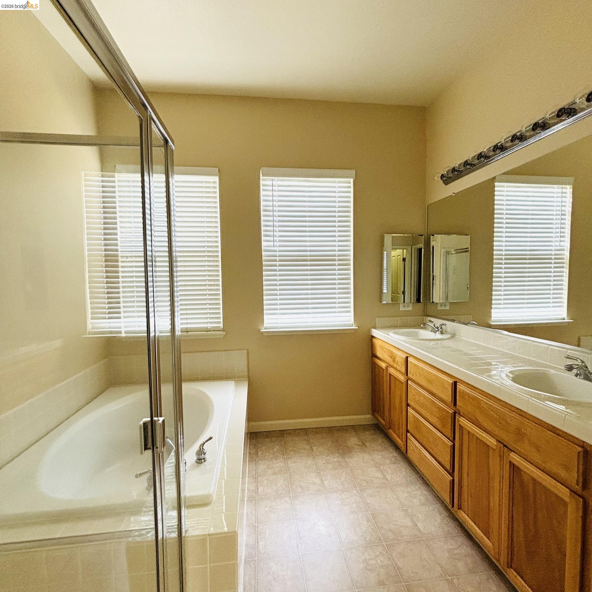 Detail Gallery Image 23 of 31 For 849 George Ct, Brentwood,  CA 94513 - 4 Beds | 2 Baths