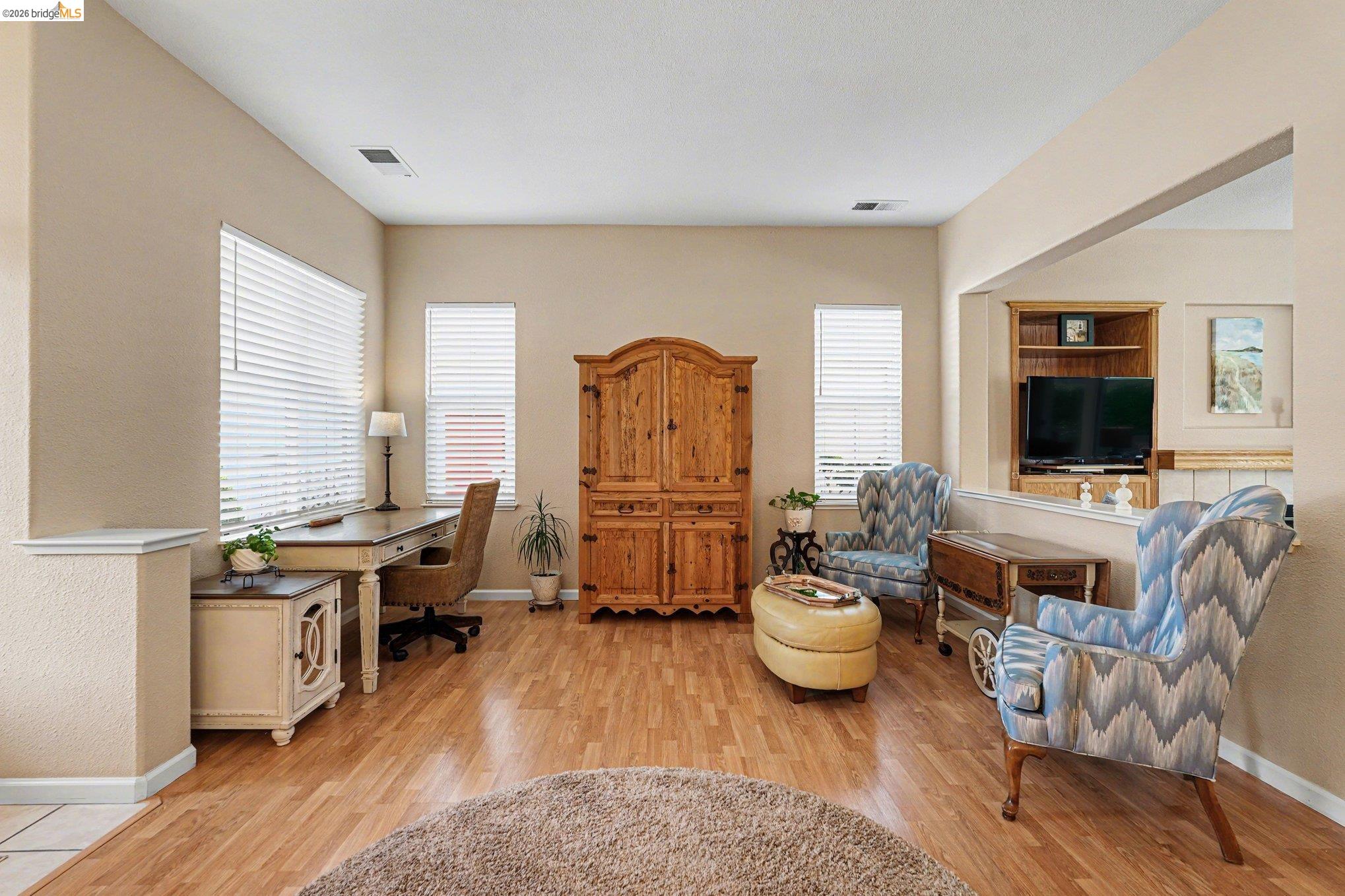 Detail Gallery Image 4 of 30 For 1569 Rubidoux Ln, Brentwood,  CA 94513 - 2 Beds | 2 Baths