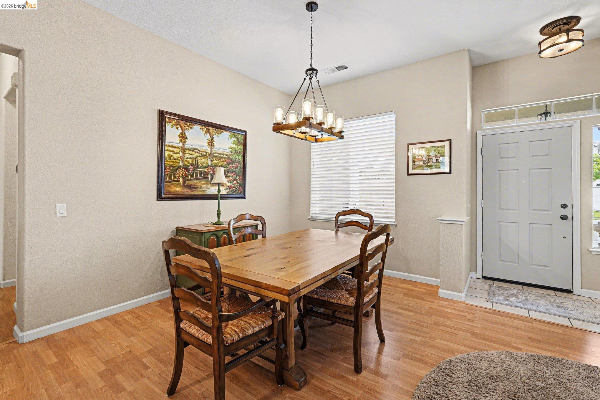 Detail Gallery Image 6 of 30 For 1569 Rubidoux Ln, Brentwood,  CA 94513 - 2 Beds | 2 Baths