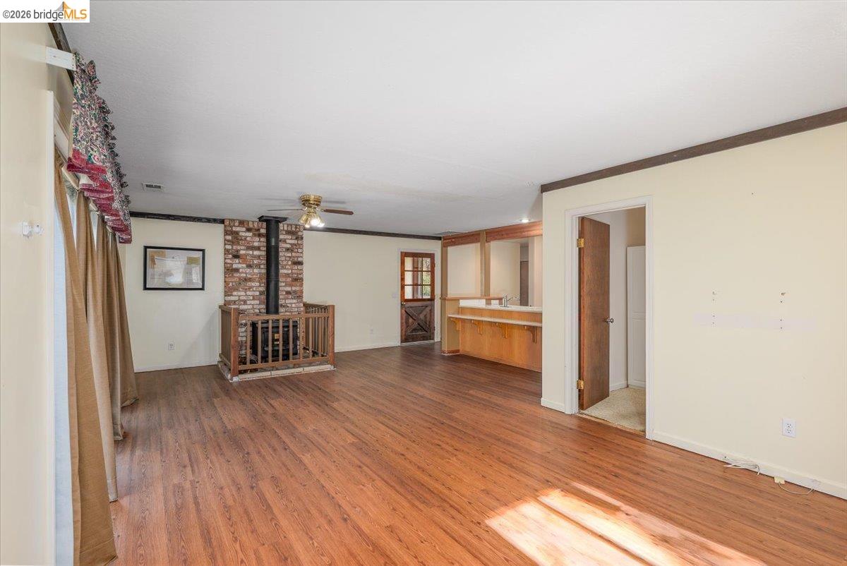 Detail Gallery Image 12 of 43 For 21798 Joyce Ct, Sonora,  CA 95370 - 4 Beds | 3 Baths