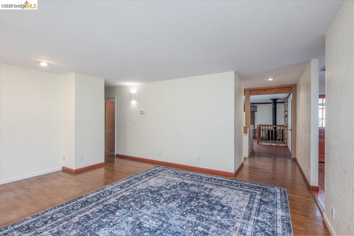 Detail Gallery Image 4 of 43 For 21798 Joyce Ct, Sonora,  CA 95370 - 4 Beds | 3 Baths