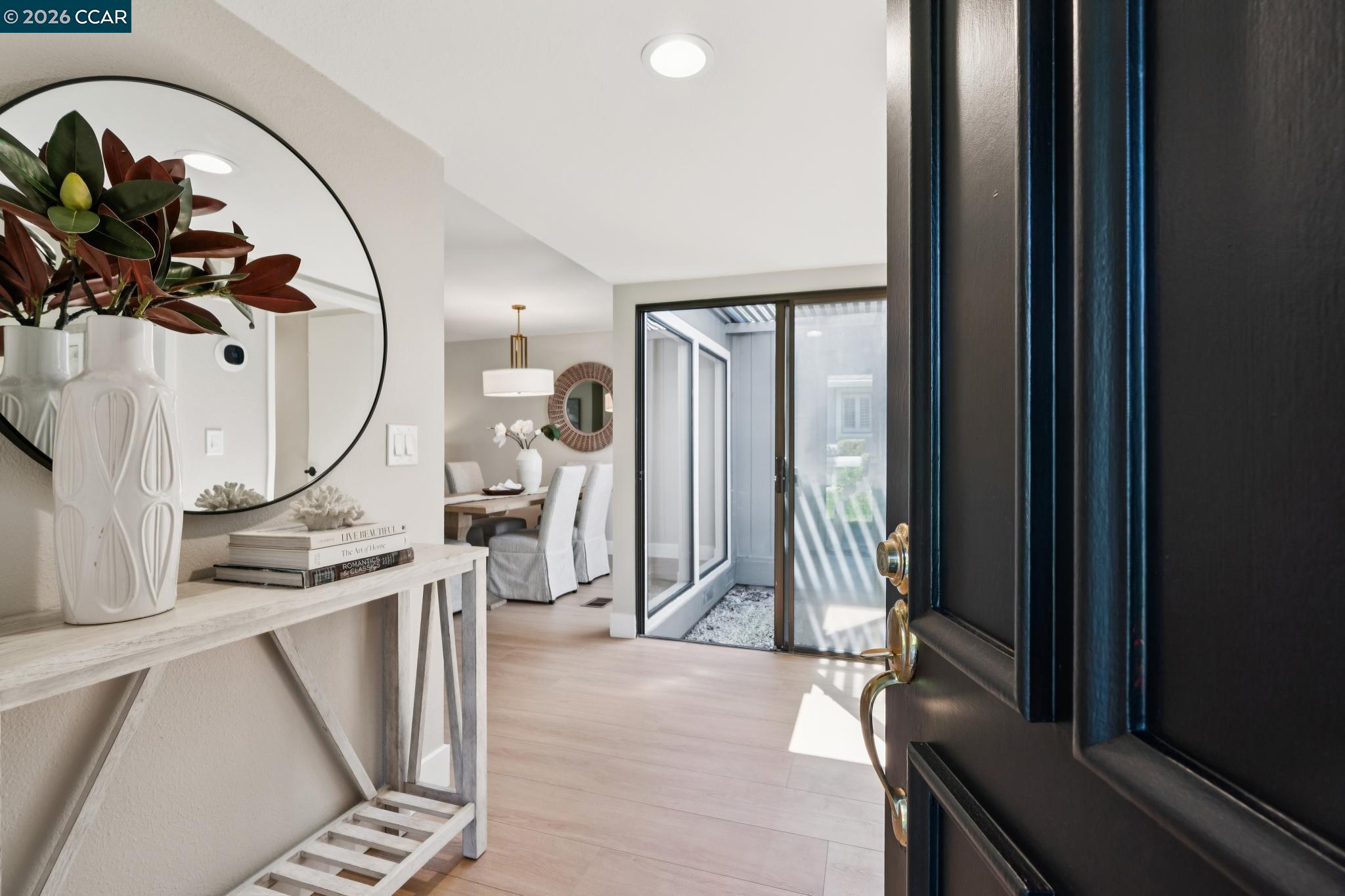 Photo #4: 41128162 Listing: Photo #4