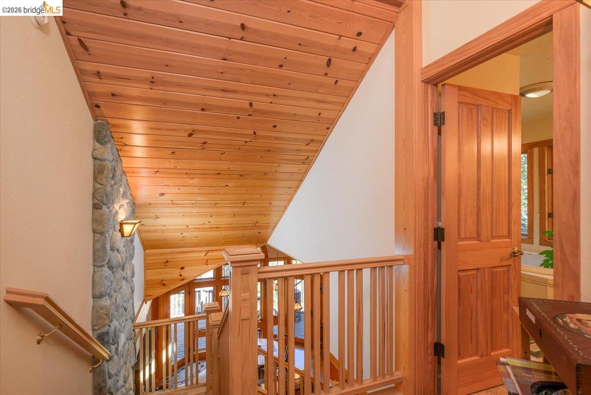 Detail Gallery Image 19 of 38 For 23160 Mark Twain Dr, Twain Harte,  CA 95383 - 3 Beds | 3 Baths