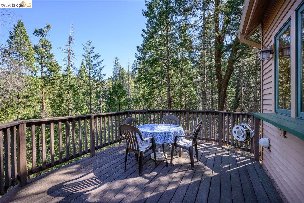 Detail Gallery Image 9 of 38 For 23160 Mark Twain Dr, Twain Harte,  CA 95383 - 3 Beds | 3 Baths