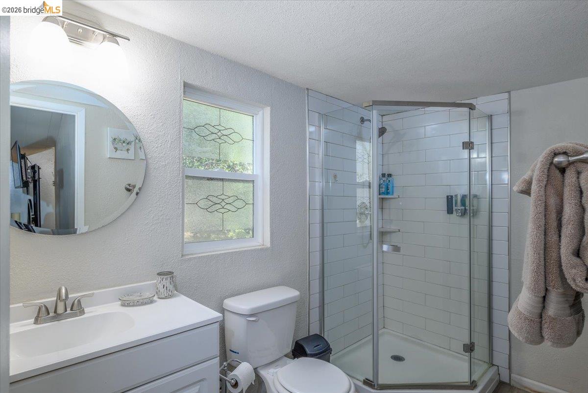 Detail Gallery Image 12 of 31 For 11741 Campo Seco Rd, Sonora,  CA 95370 - 2 Beds | 2 Baths