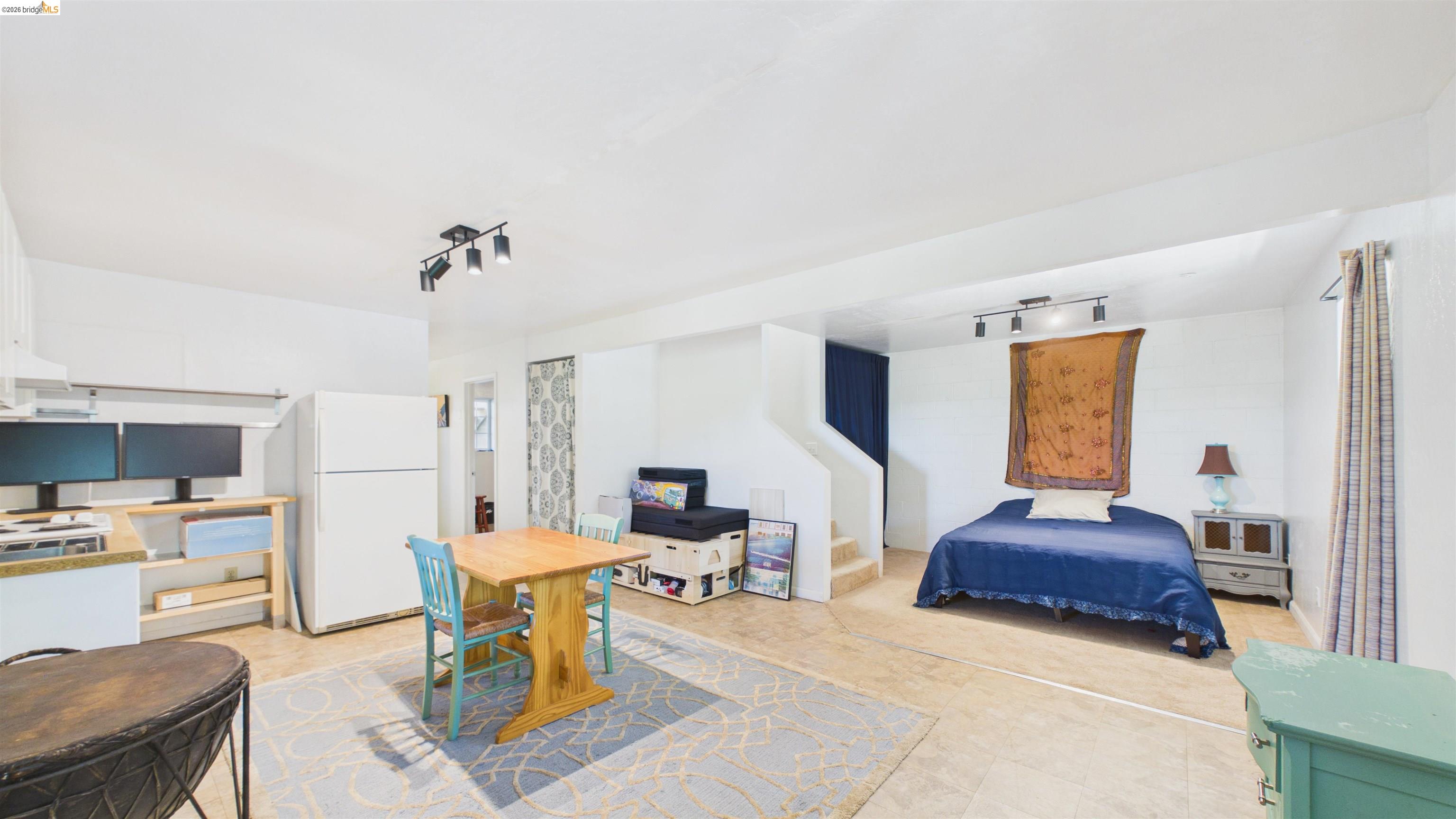 Detail Gallery Image 15 of 34 For 20870 Lynn Ln, Sonora,  CA 95370 - 3 Beds | 2/1 Baths