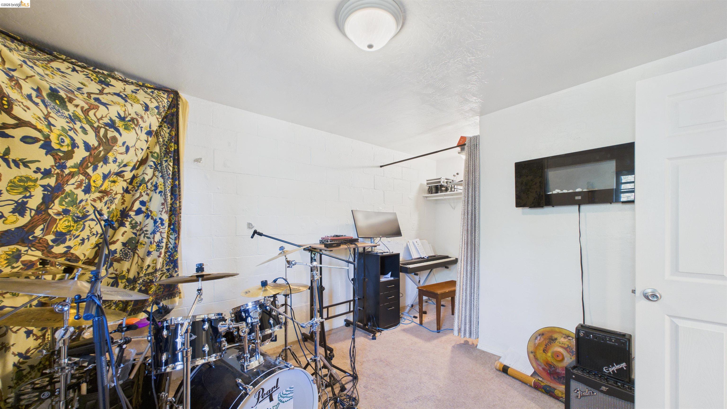 Detail Gallery Image 18 of 34 For 20870 Lynn Ln, Sonora,  CA 95370 - 3 Beds | 2/1 Baths