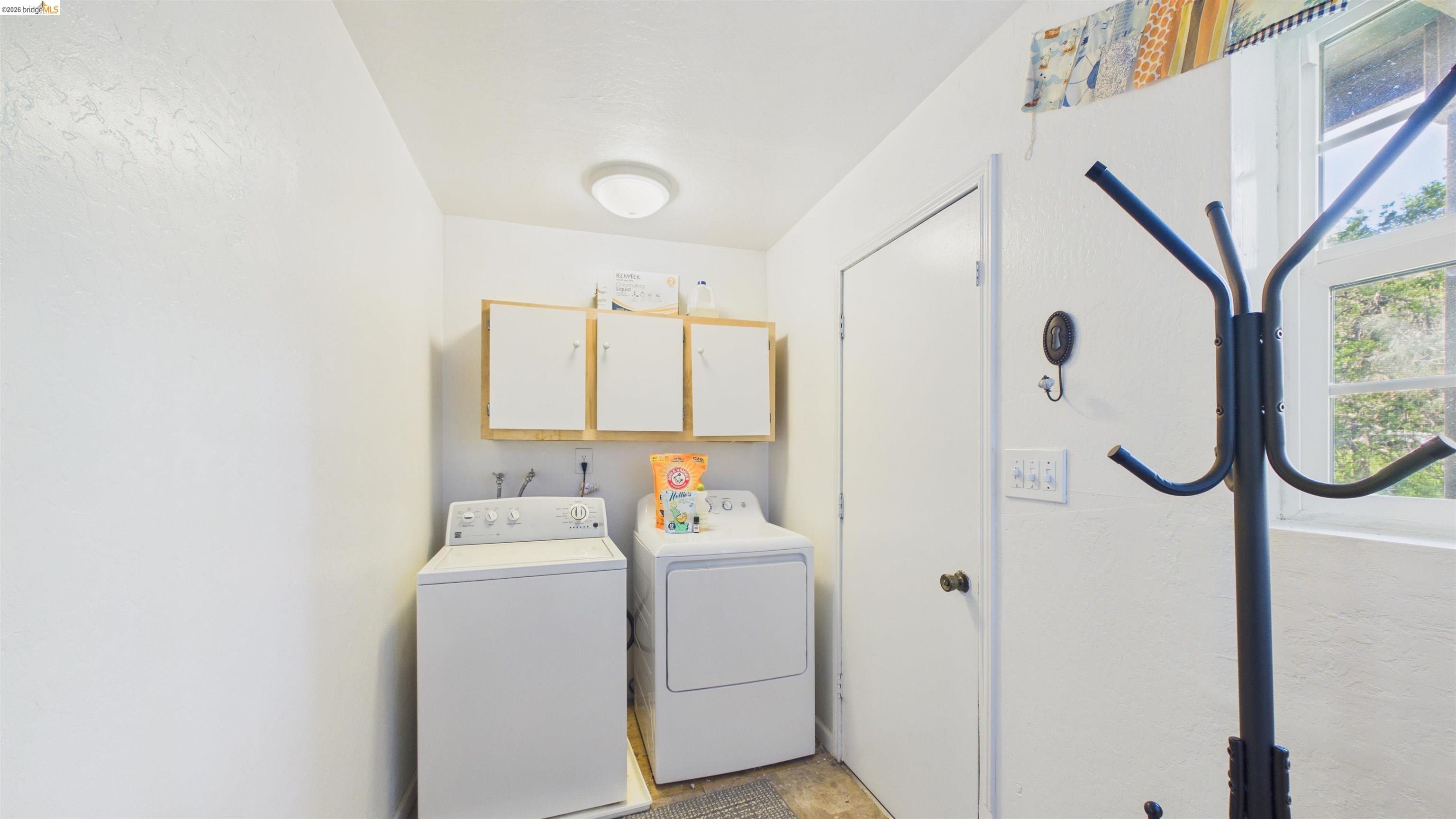 Detail Gallery Image 19 of 34 For 20870 Lynn Ln, Sonora,  CA 95370 - 3 Beds | 2/1 Baths