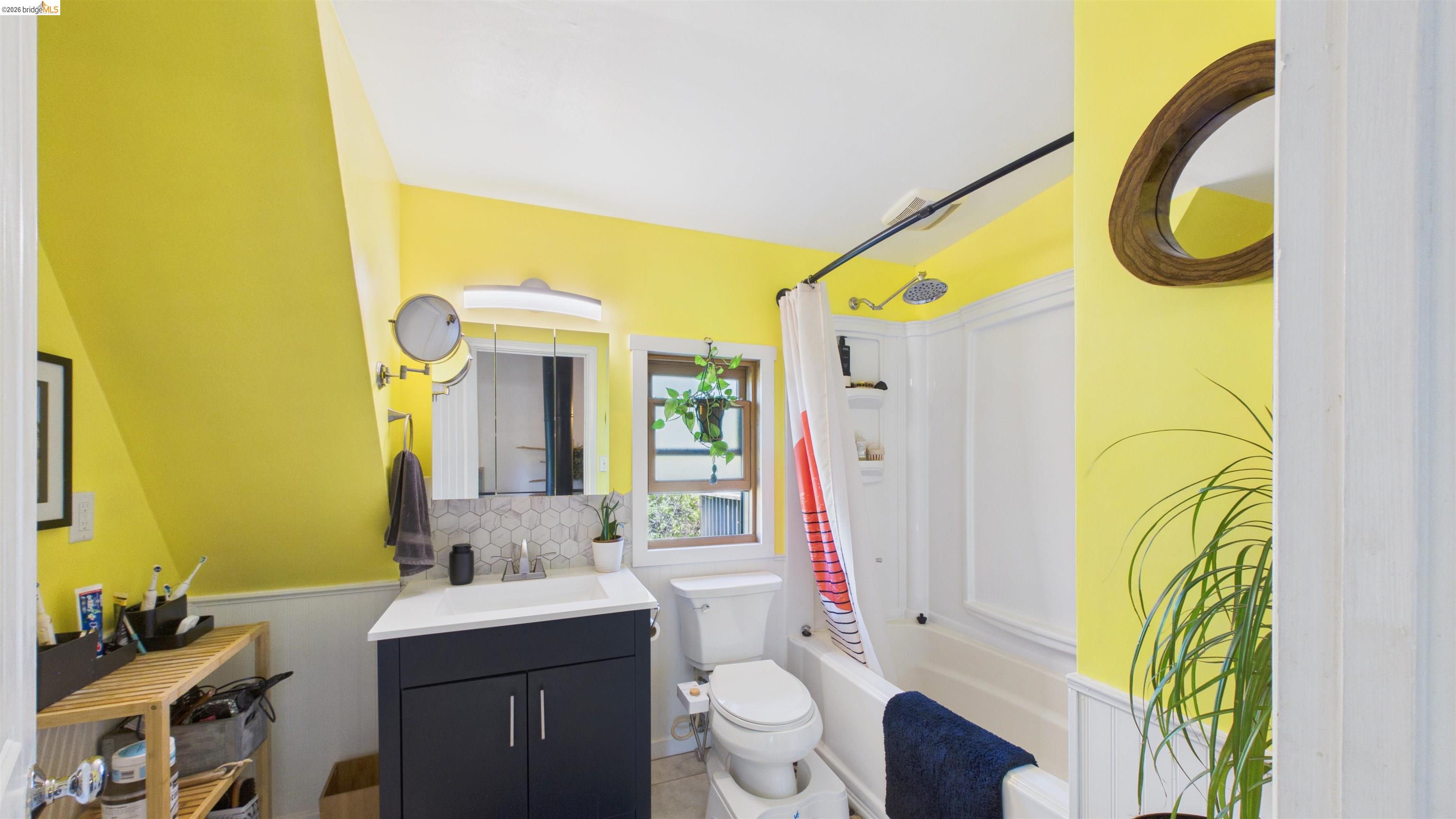 Detail Gallery Image 24 of 34 For 20870 Lynn Ln, Sonora,  CA 95370 - 3 Beds | 2/1 Baths