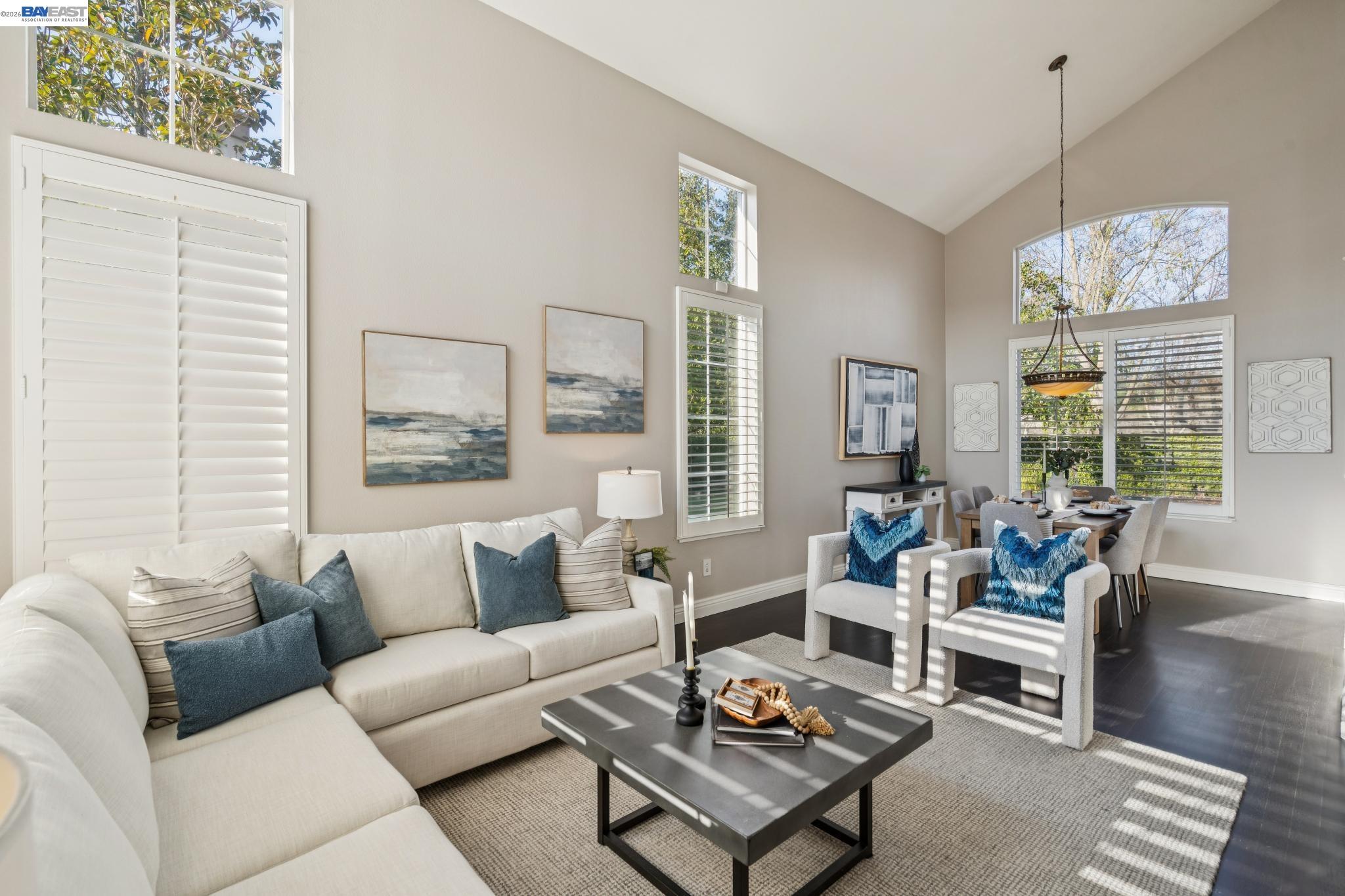 Detail Gallery Image 5 of 49 For 334 Squirrel Ridge Way, Danville,  CA 94506 - 5 Beds | 3 Baths