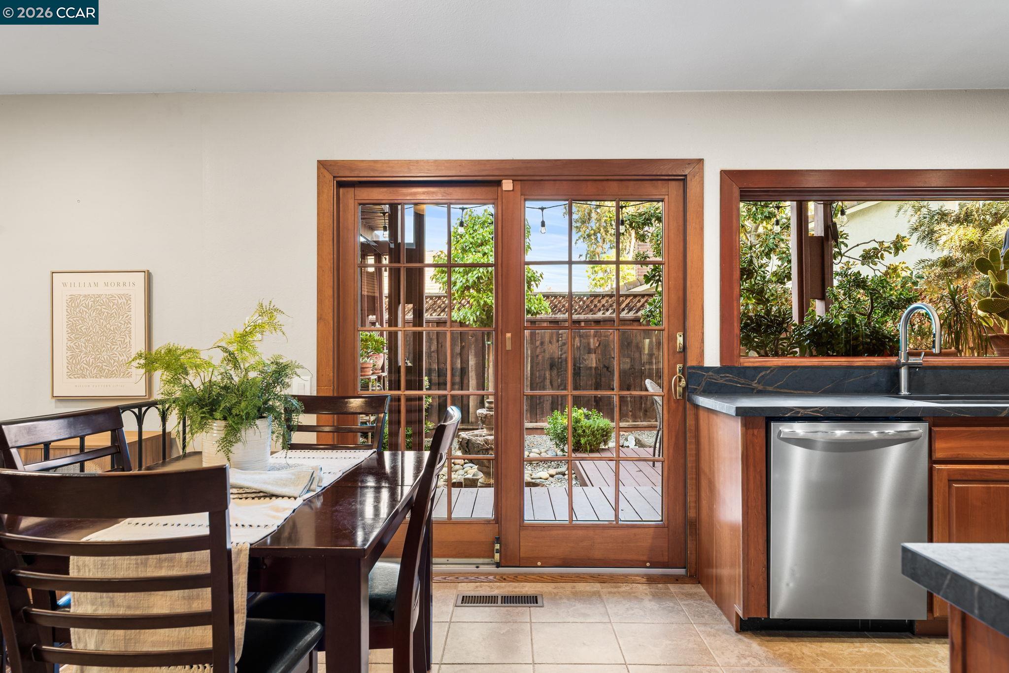 Detail Gallery Image 18 of 60 For 4417 Catalpa Ct, Concord,  CA 94521 - 4 Beds | 3 Baths