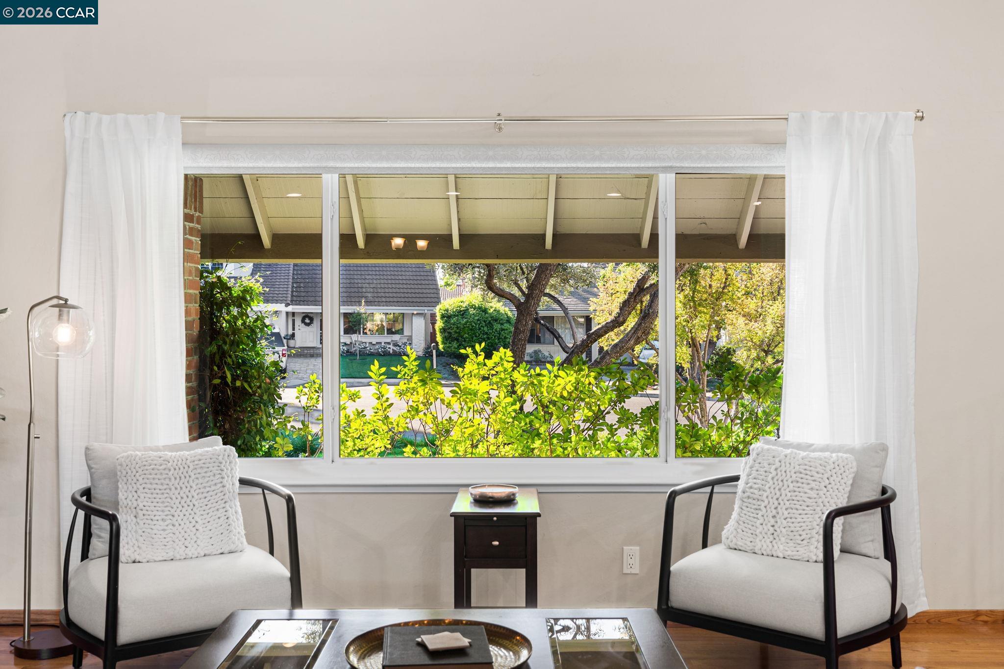 Detail Gallery Image 7 of 60 For 4417 Catalpa Ct, Concord,  CA 94521 - 4 Beds | 3 Baths