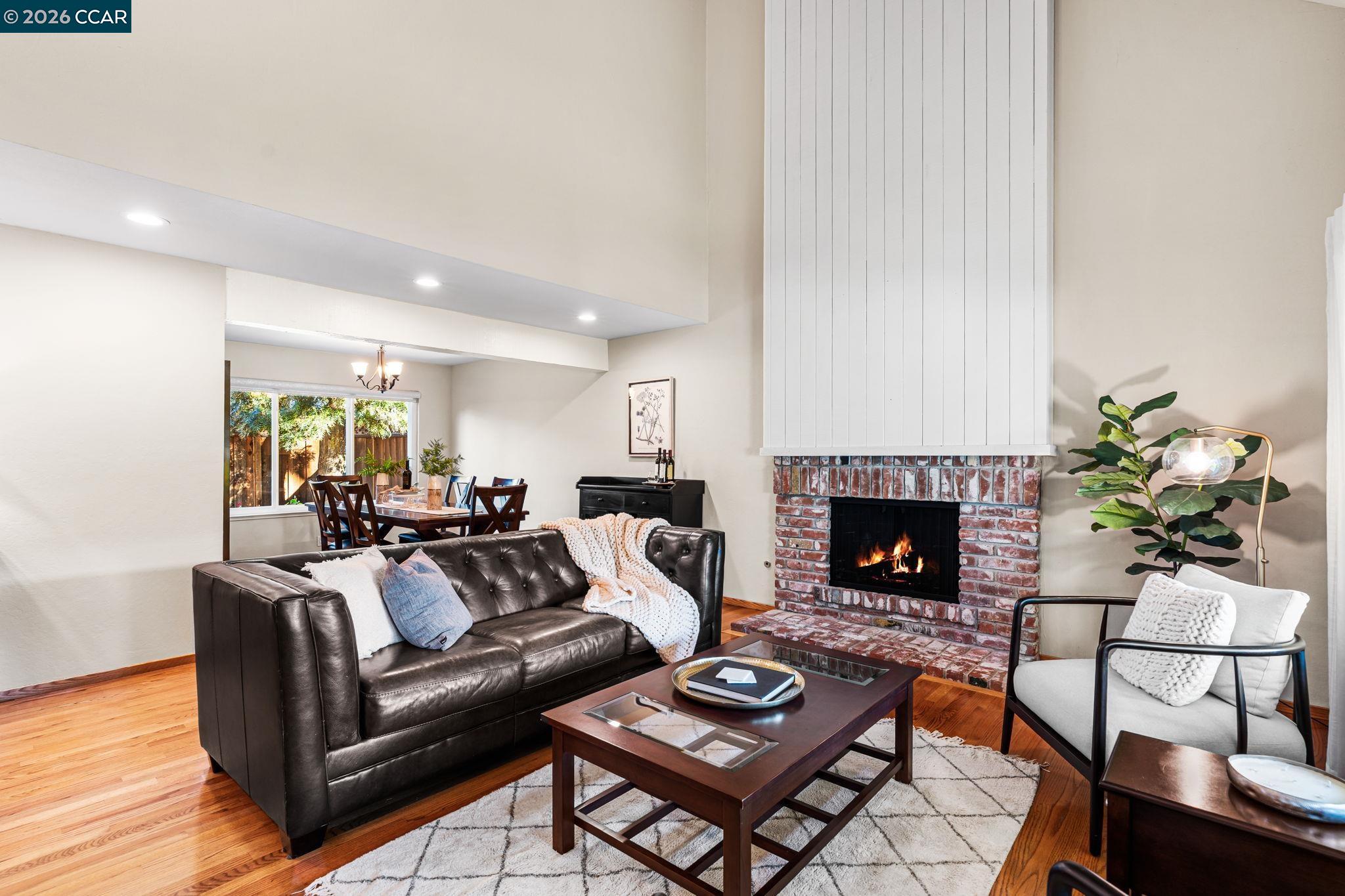 Detail Gallery Image 10 of 60 For 4417 Catalpa Ct, Concord,  CA 94521 - 4 Beds | 3 Baths