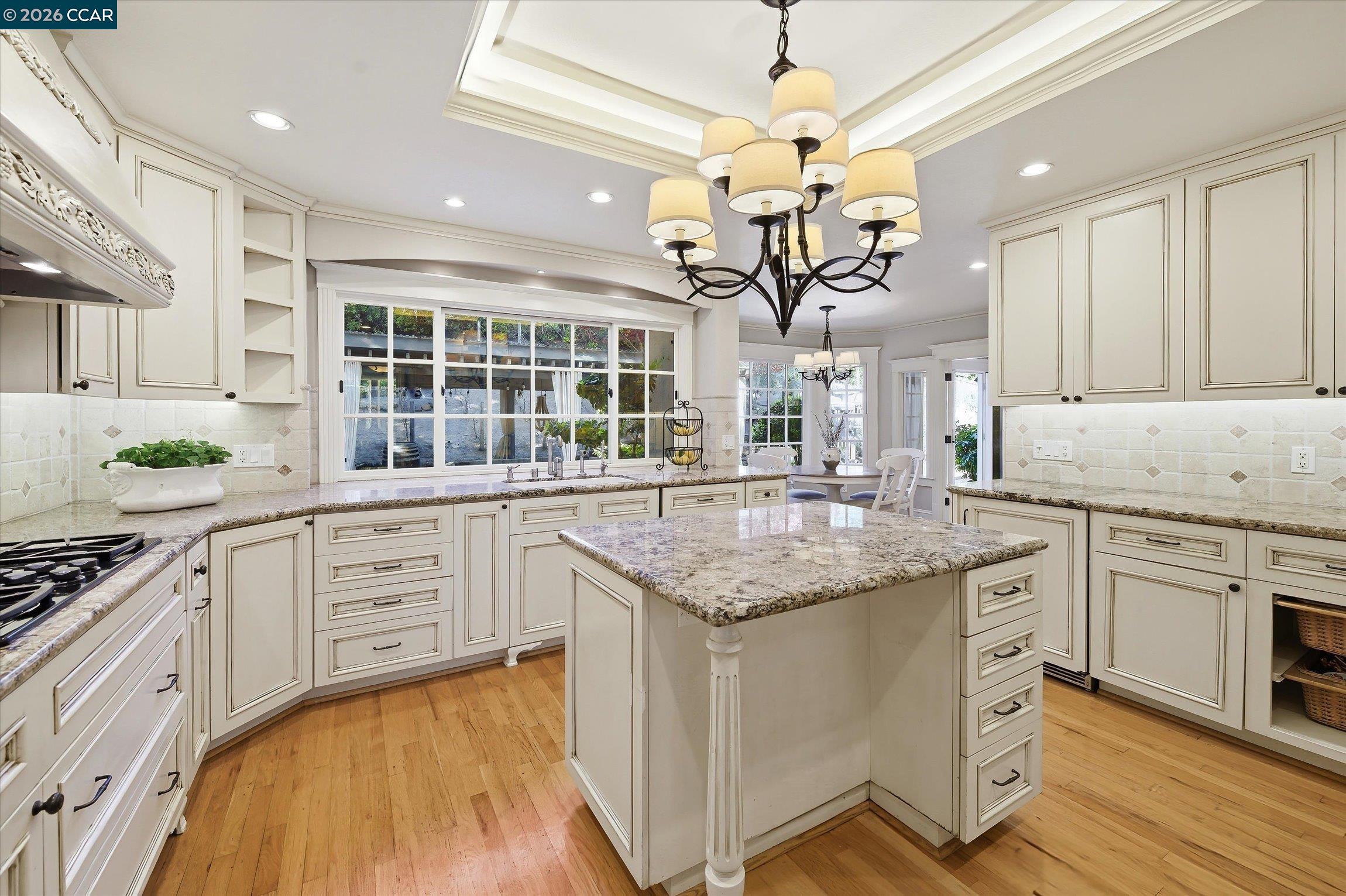 Detail Gallery Image 15 of 44 For 10 Elizabeth Ln, Danville,  CA 94526 - 4 Beds | 3/1 Baths