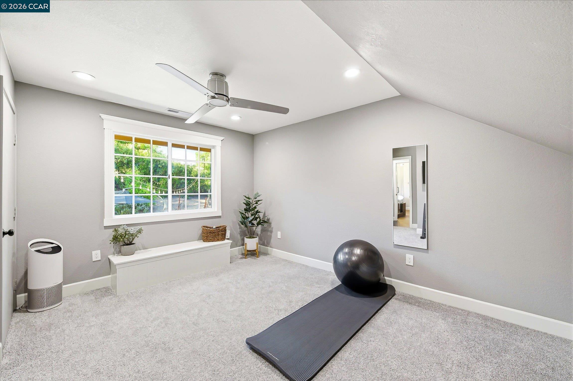 Detail Gallery Image 22 of 44 For 10 Elizabeth Ln, Danville,  CA 94526 - 4 Beds | 3/1 Baths