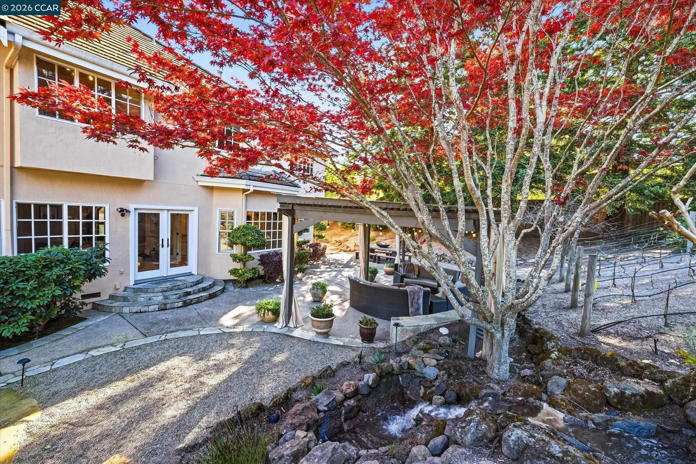 Detail Gallery Image 33 of 44 For 10 Elizabeth Ln, Danville,  CA 94526 - 4 Beds | 3/1 Baths