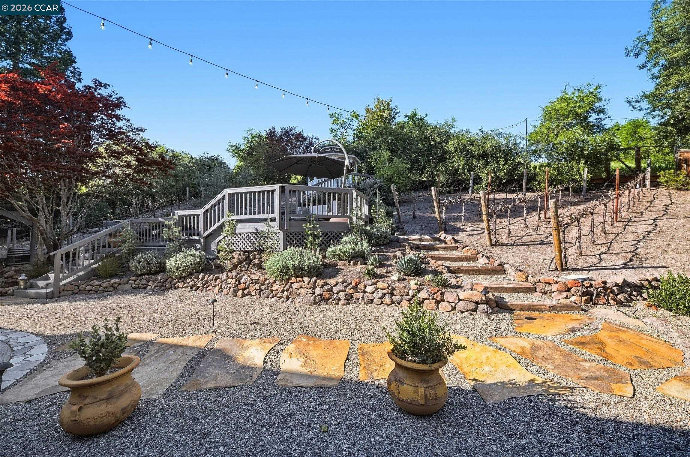 Detail Gallery Image 34 of 44 For 10 Elizabeth Ln, Danville,  CA 94526 - 4 Beds | 3/1 Baths