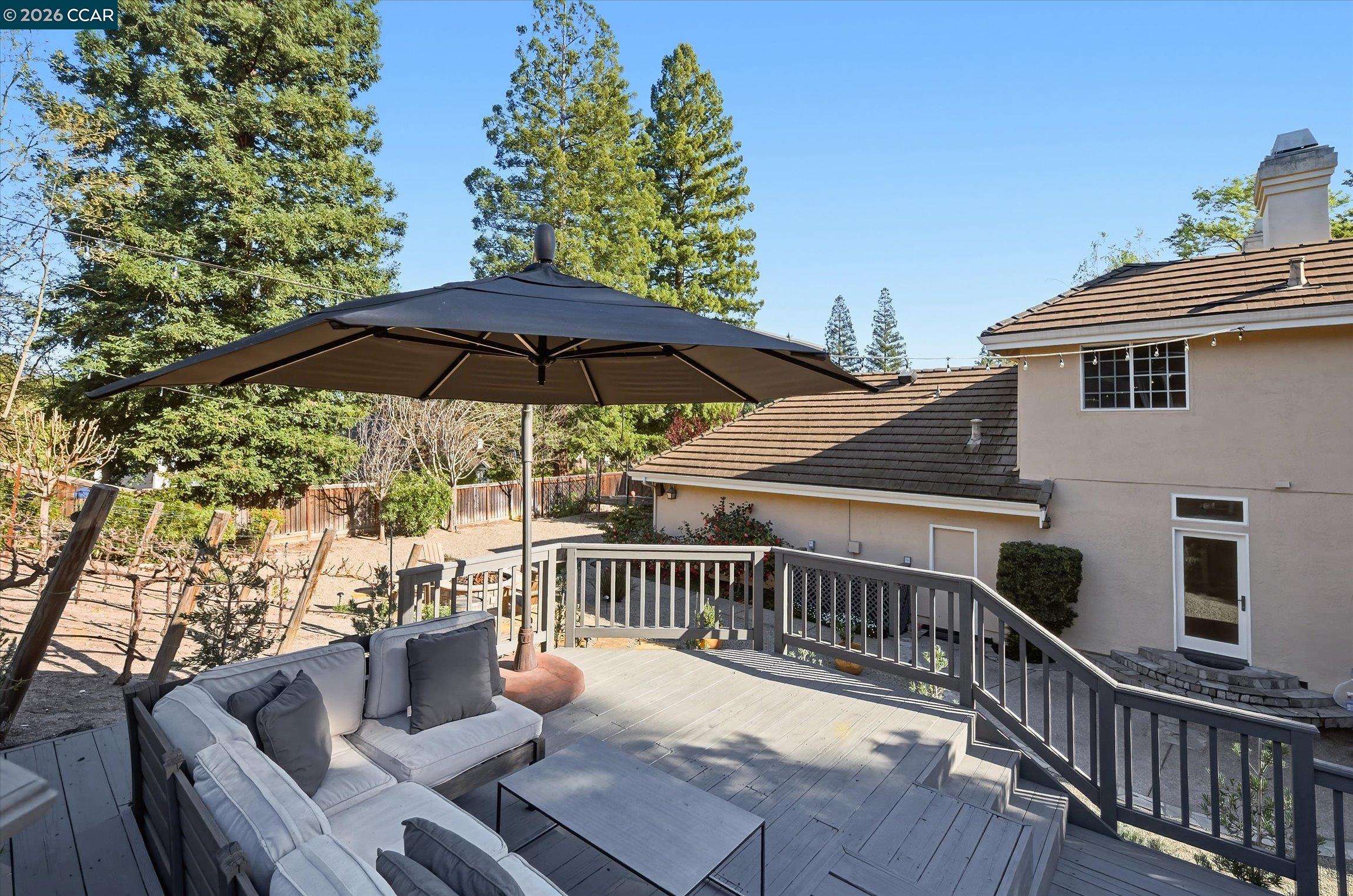 Detail Gallery Image 39 of 44 For 10 Elizabeth Ln, Danville,  CA 94526 - 4 Beds | 3/1 Baths