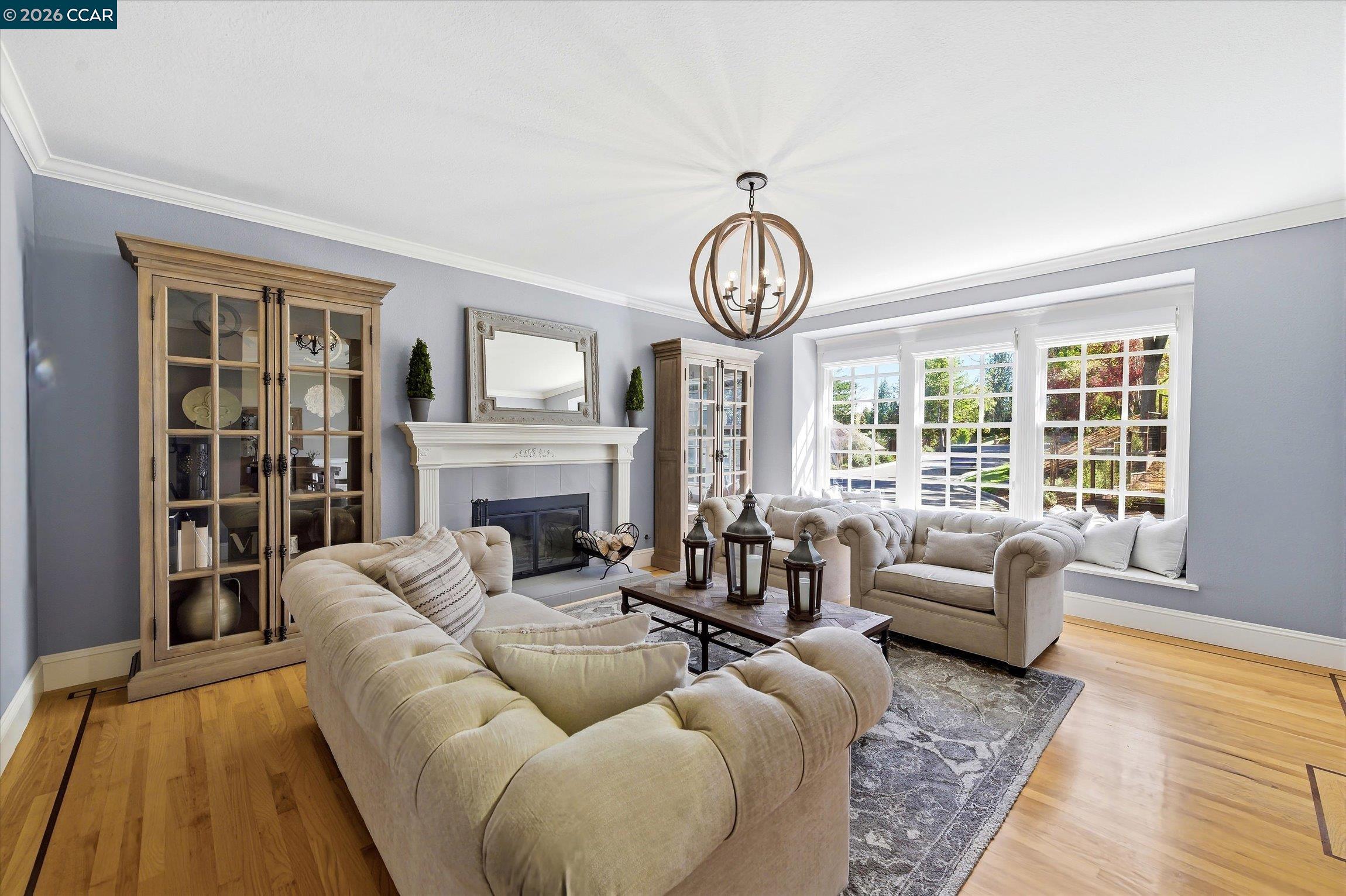 Detail Gallery Image 5 of 44 For 10 Elizabeth Ln, Danville,  CA 94526 - 4 Beds | 3/1 Baths