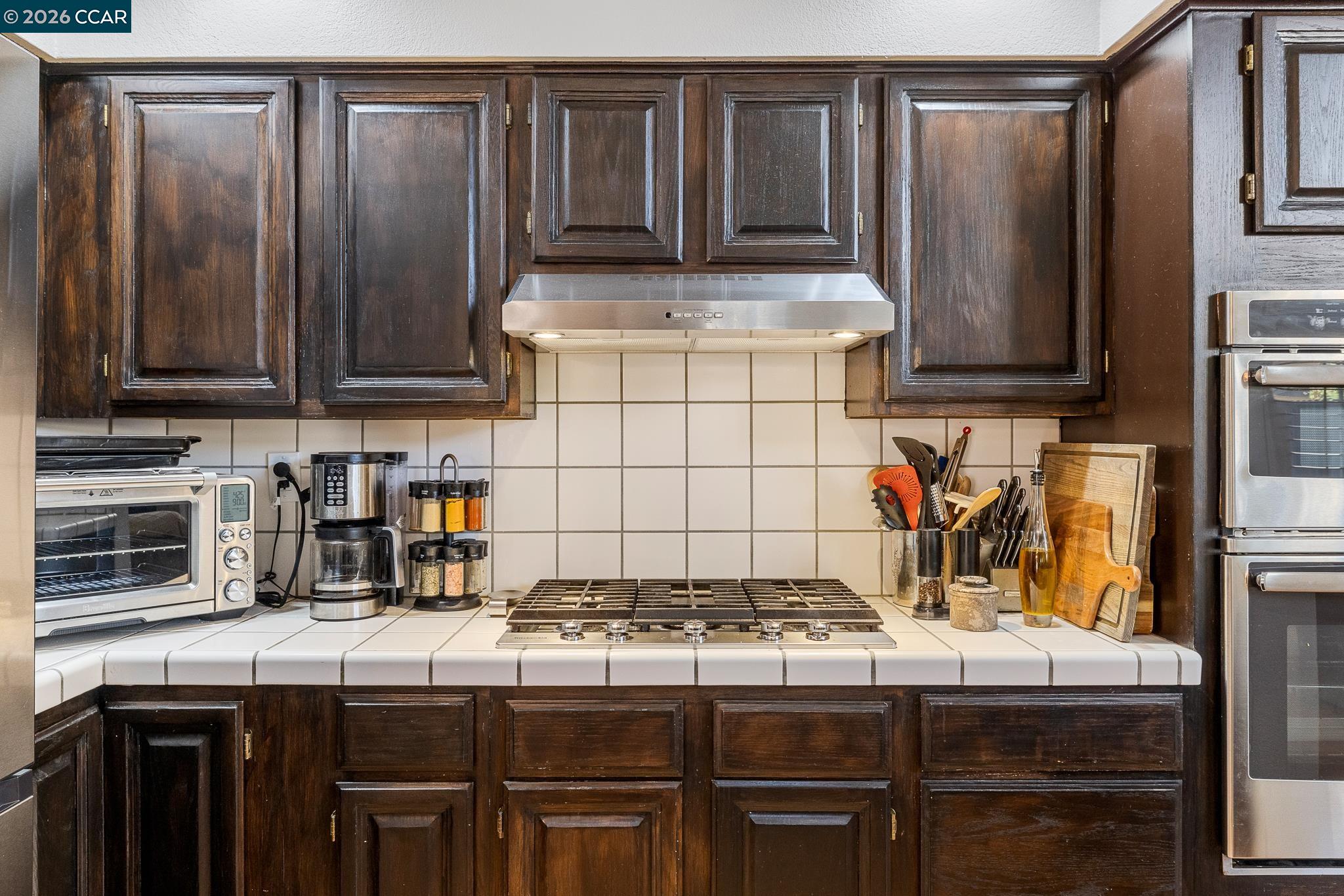 Detail Gallery Image 16 of 57 For 8675 Falmouth Way, Sacramento,  CA 95823 - 5 Beds | 3 Baths