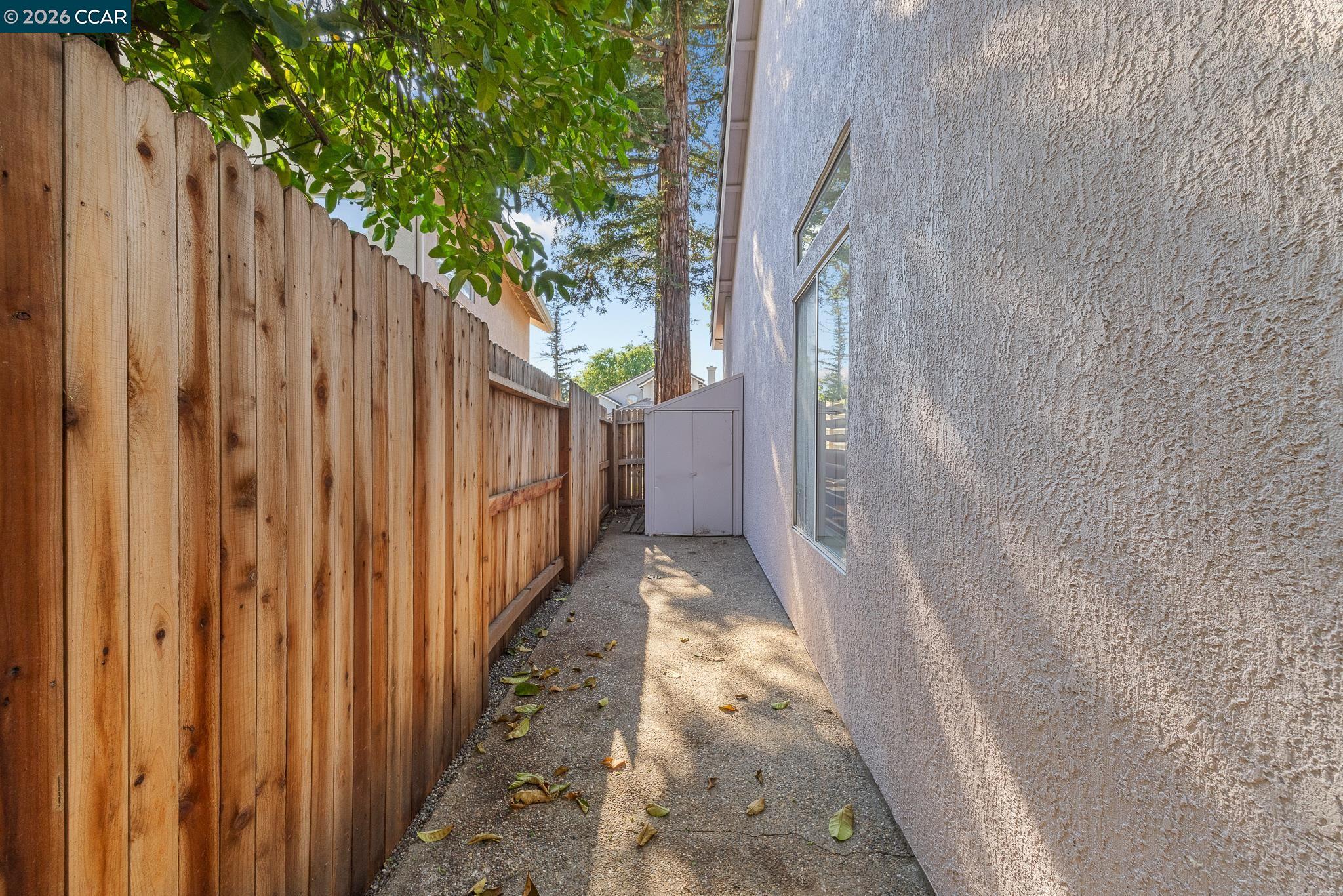 Detail Gallery Image 54 of 57 For 8675 Falmouth Way, Sacramento,  CA 95823 - 5 Beds | 3 Baths