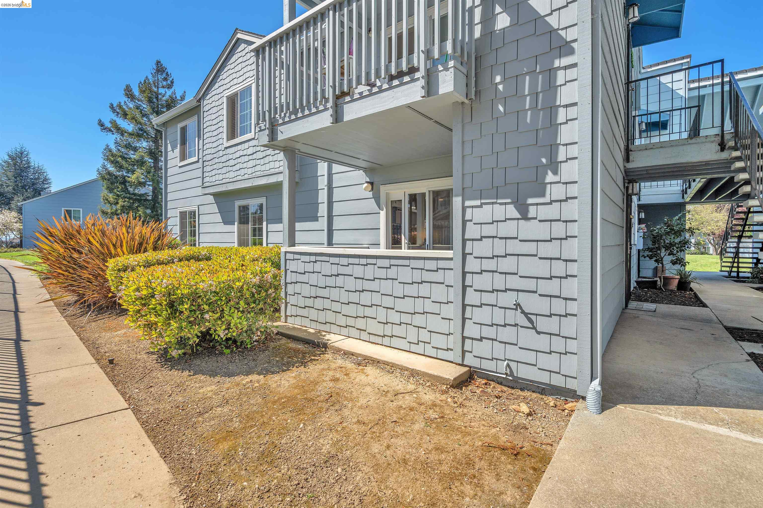 Detail Gallery Image 16 of 25 For 403 Lighthouse Dr, Vallejo,  CA 94590 - 2 Beds | 1 Baths