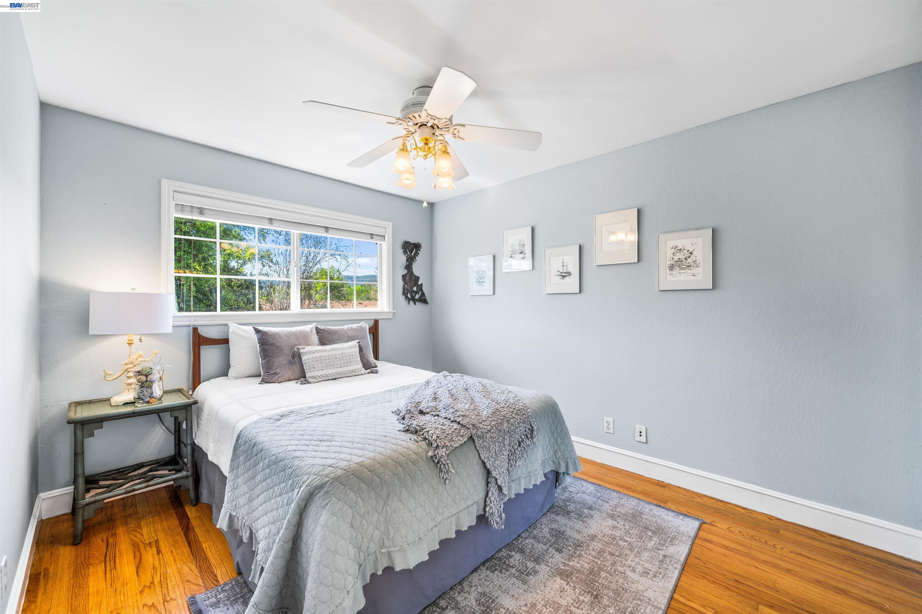 Detail Gallery Image 27 of 47 For 5207 Crestline Way, Pleasanton,  CA 94566 - 4 Beds | 2/1 Baths