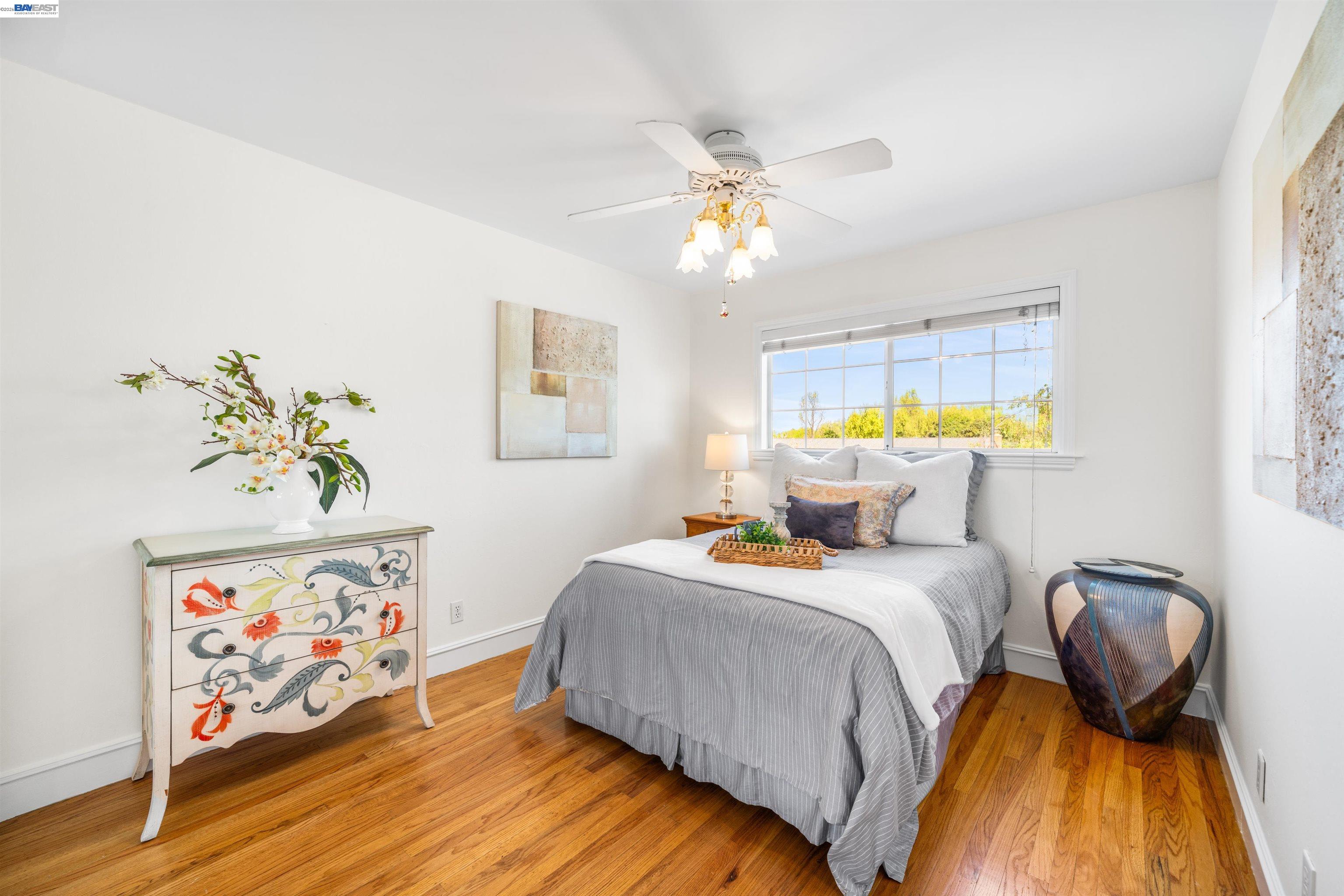 Detail Gallery Image 29 of 47 For 5207 Crestline Way, Pleasanton,  CA 94566 - 4 Beds | 2/1 Baths